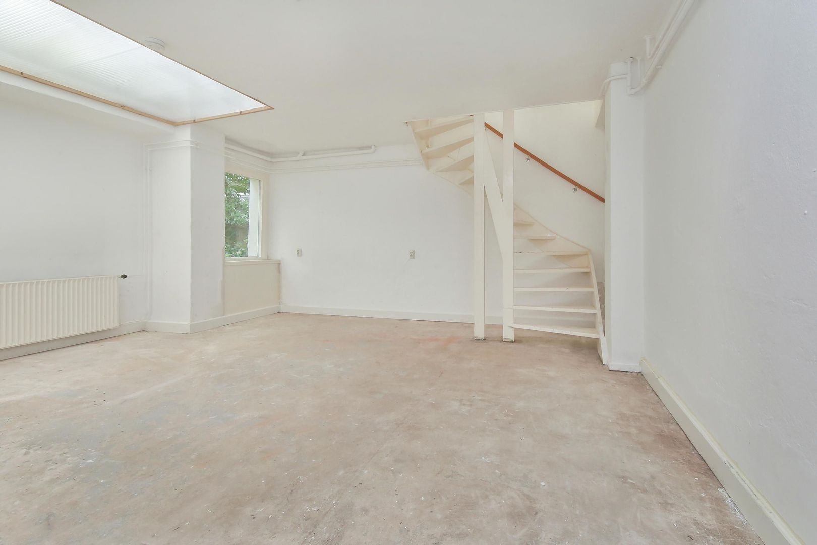 Haarlemmer Houttuinen 285, Amsterdam foto-2 blur