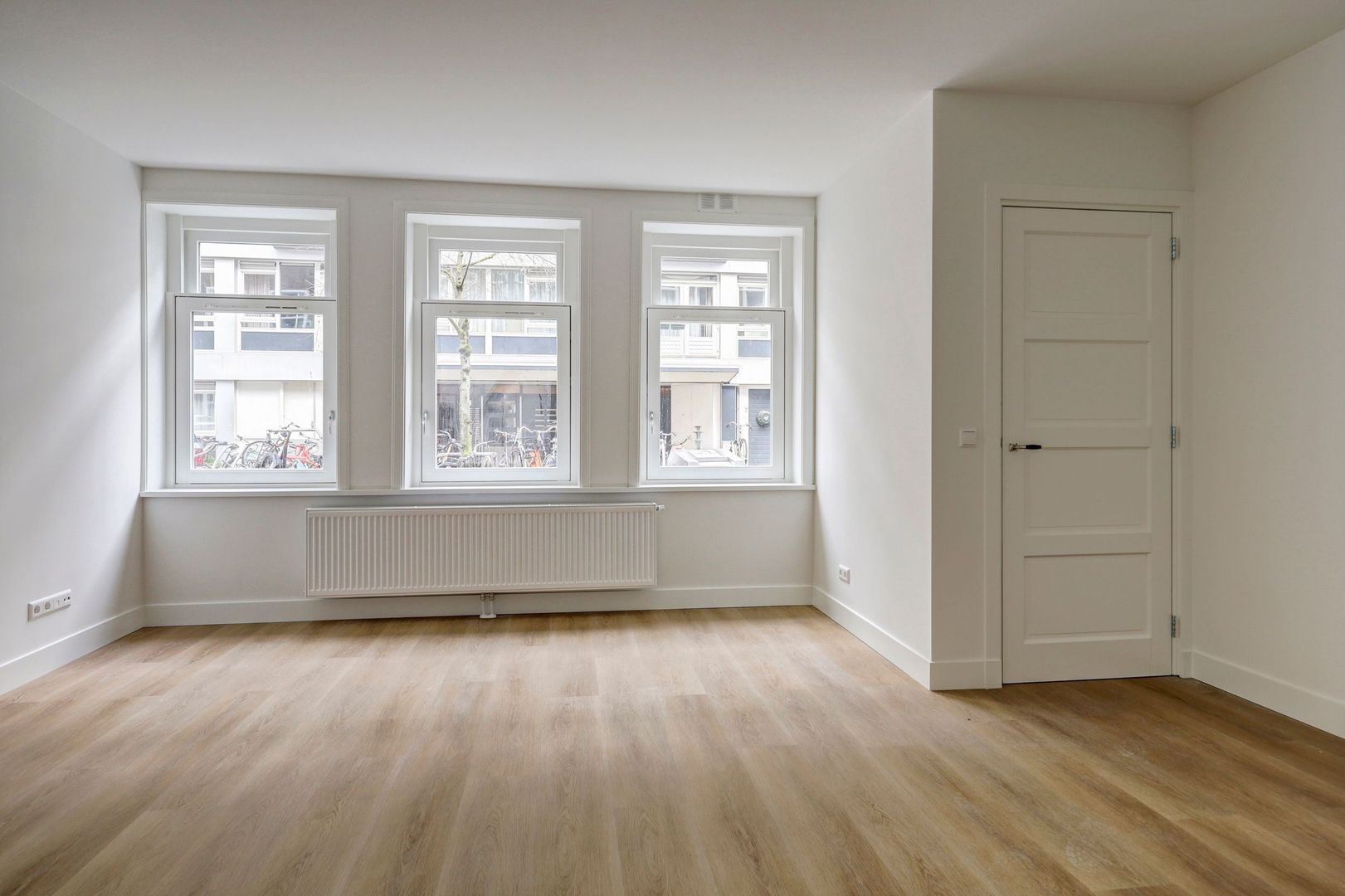 Eerste Helmersstraat 11, Amsterdam foto-1 blur