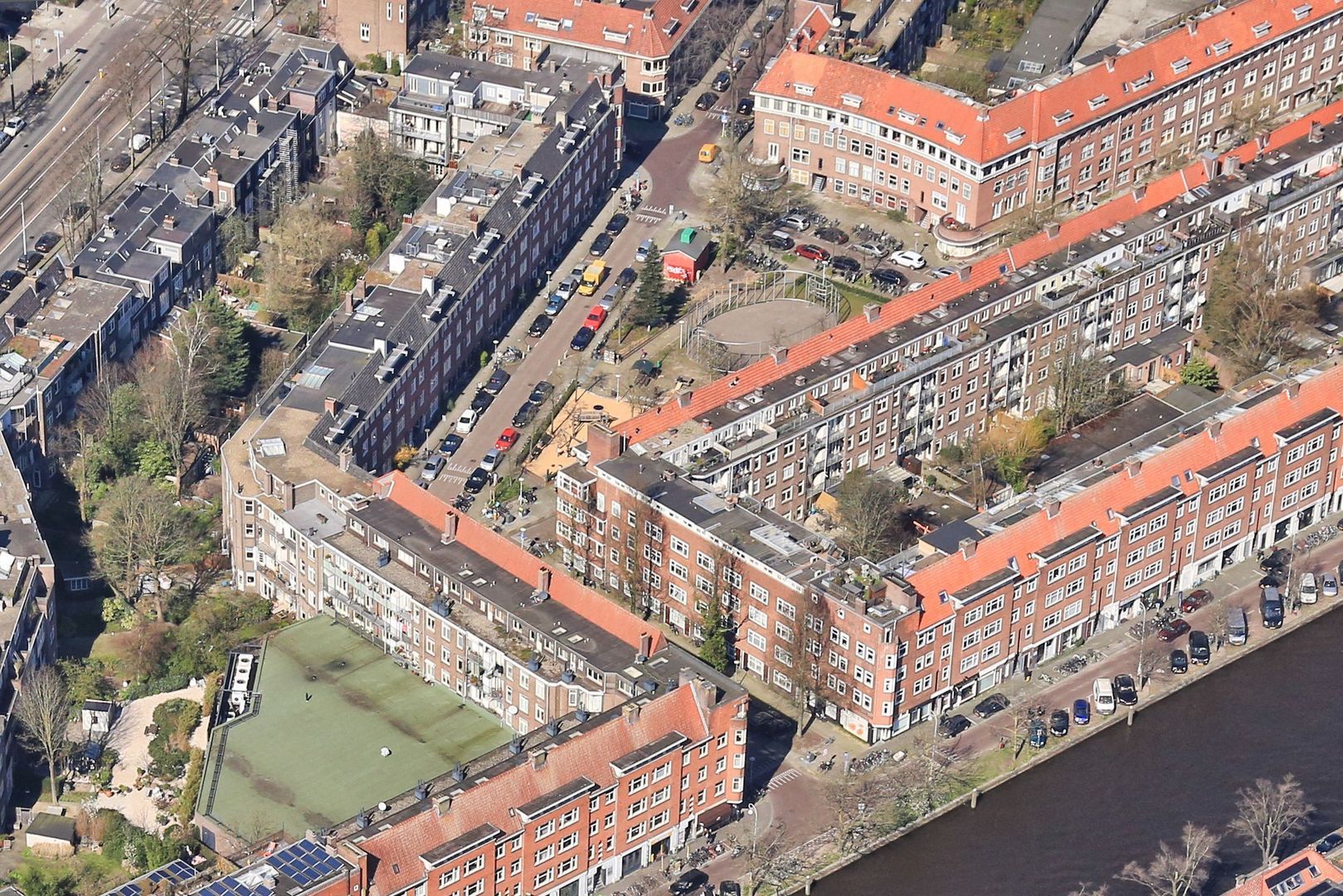 Paramariboplein 2 2, Amsterdam foto-36 blur