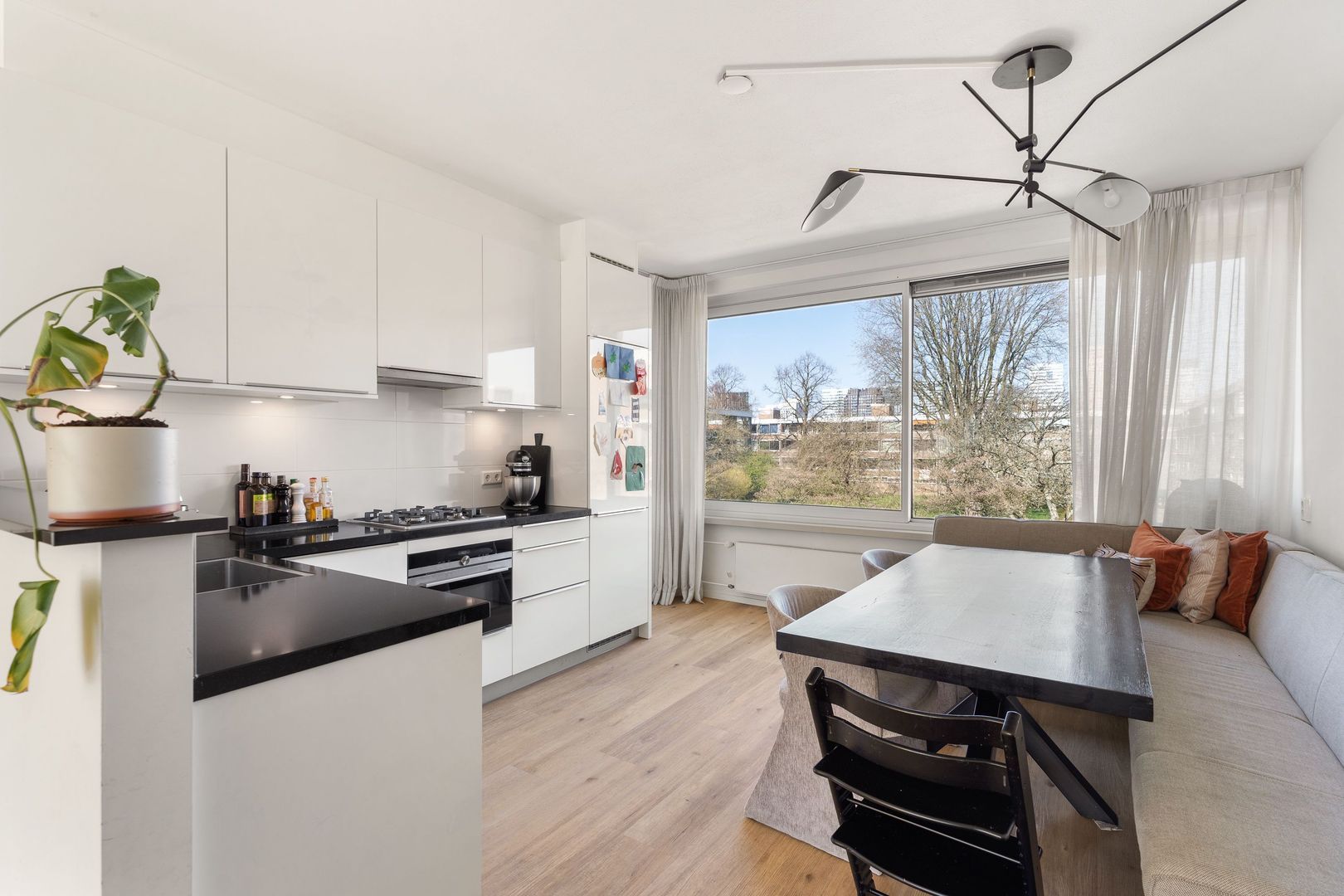 Slangenburg 111, Amsterdam foto-13 blur