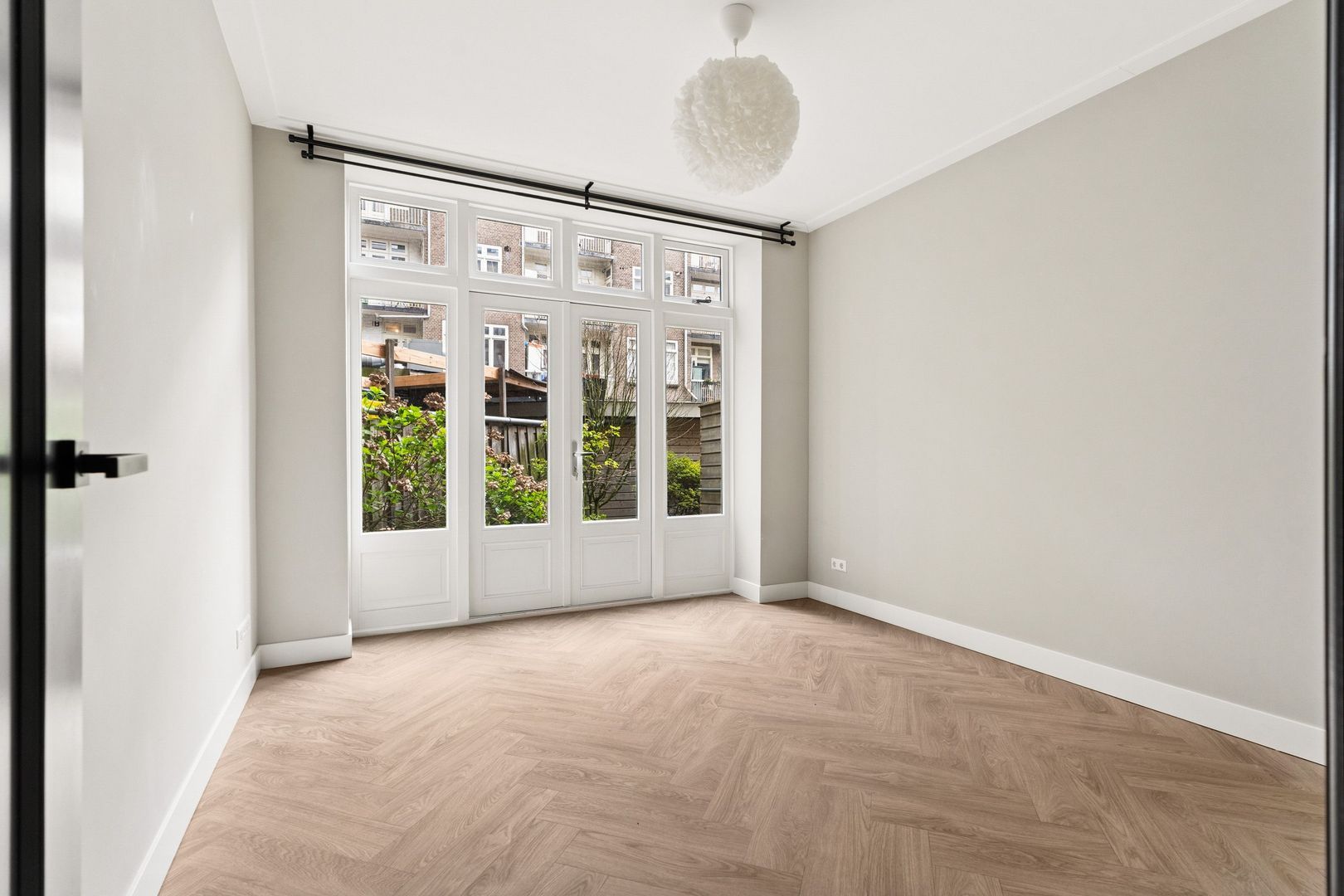 Van Tuyll van Serooskerkenweg 164, Amsterdam foto-20 blur