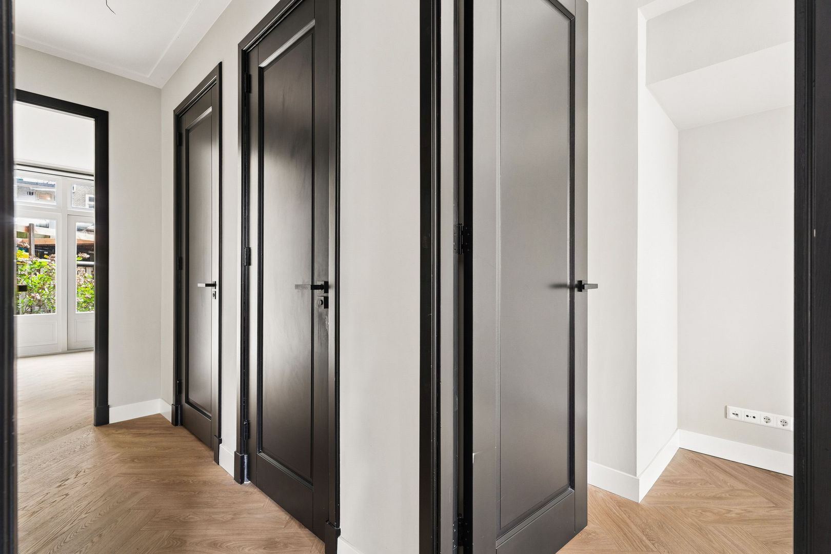 Van Tuyll van Serooskerkenweg 164, Amsterdam foto-11 blur