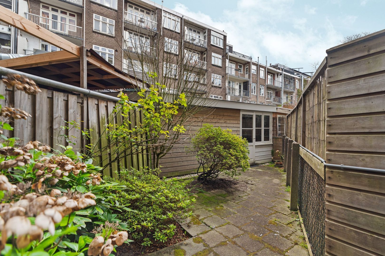 Van Tuyll van Serooskerkenweg 164, Amsterdam foto-25 blur