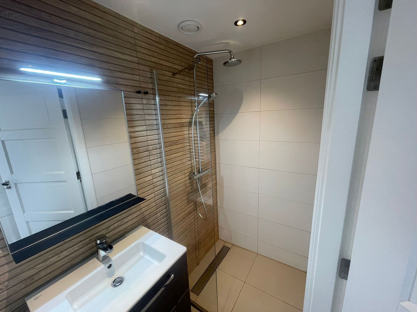 Linnaeusstraat 83 1, Amsterdam foto-10 blur