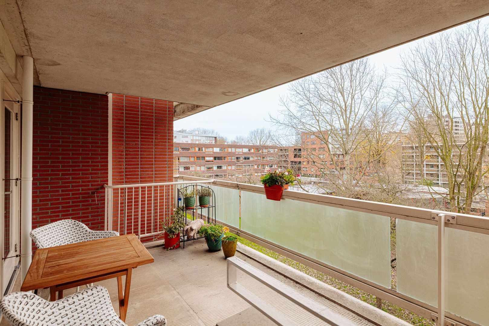 Oeverpad 259, Amsterdam foto-9 blur