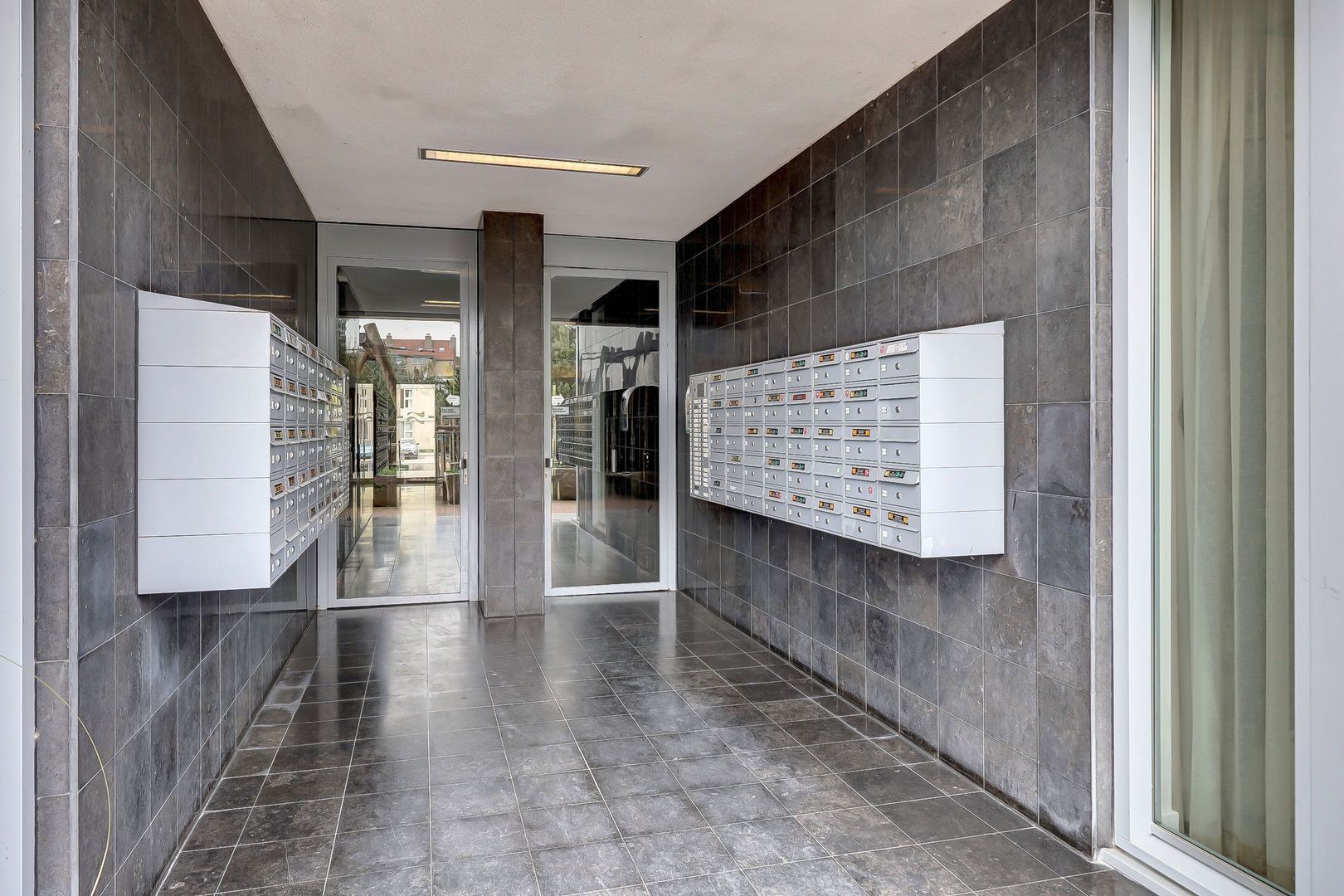 Jacob Burggraafstraat 114, Amsterdam foto-22 blur