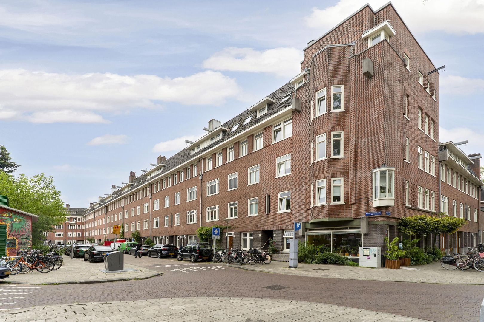 Paramariboplein 53 1, Amsterdam foto-24 blur
