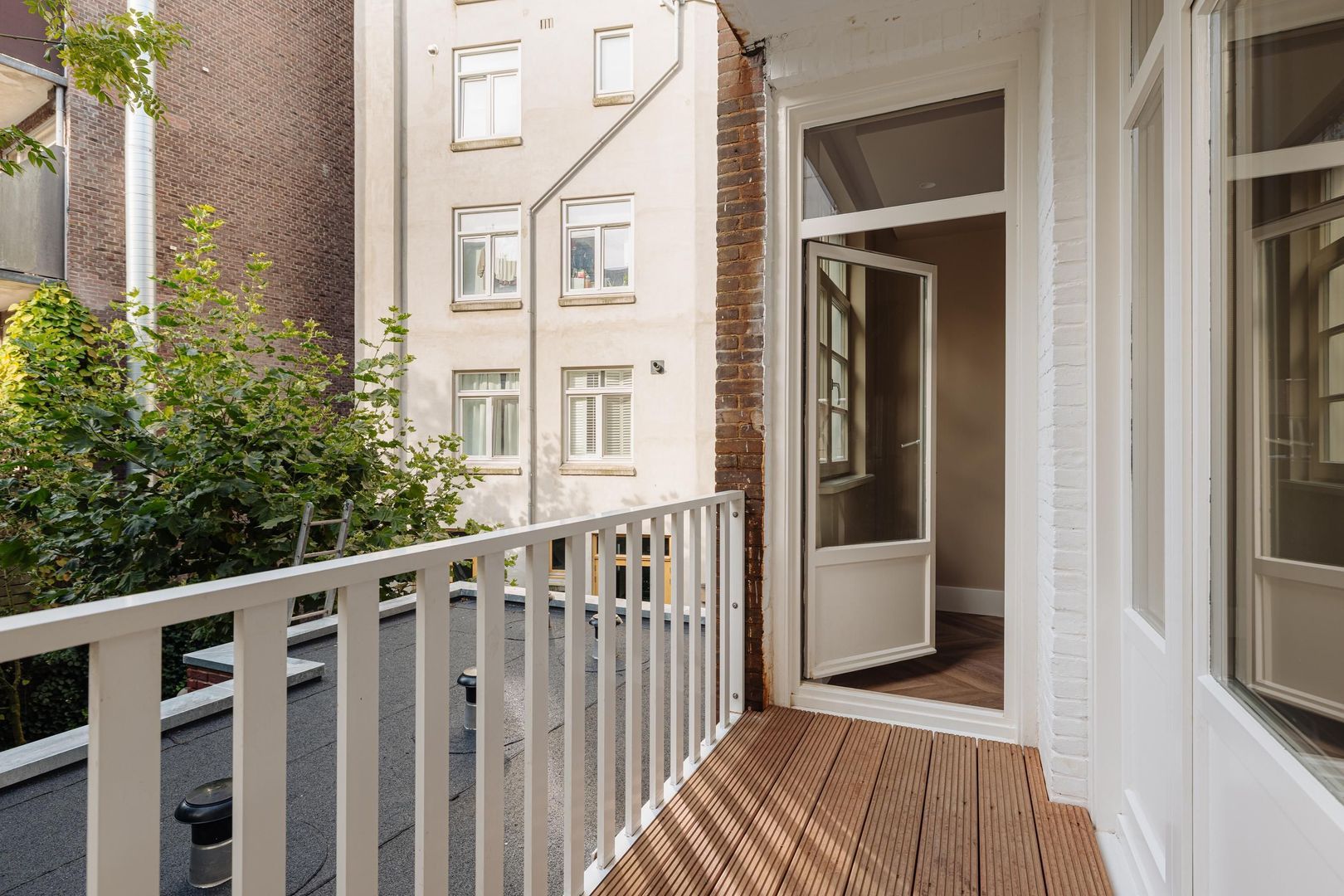 Maarten Harpertszoon Trompstraat 43 1, Amsterdam foto-2 blur