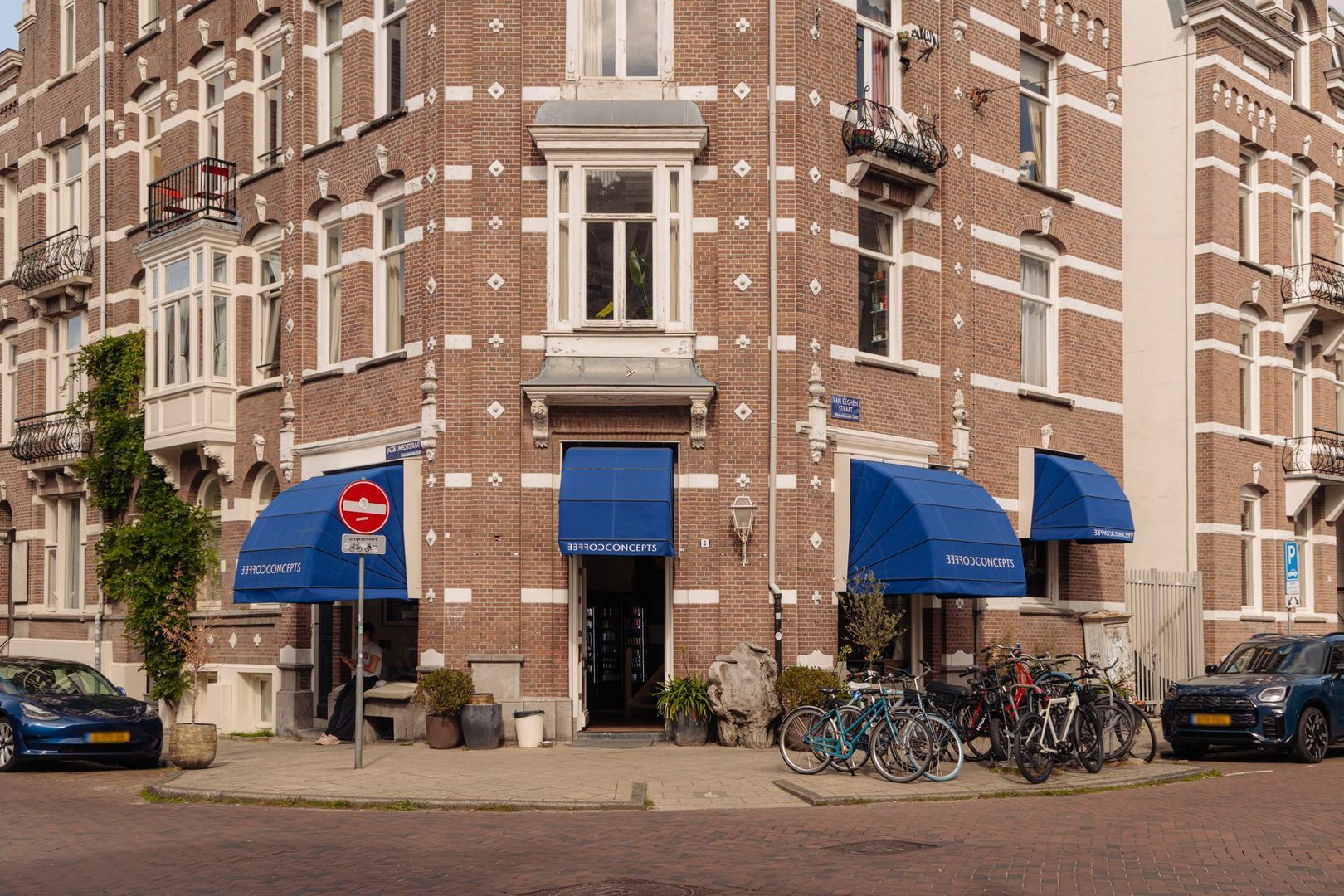 Van Eeghenstraat 13 1, Amsterdam foto-46 blur