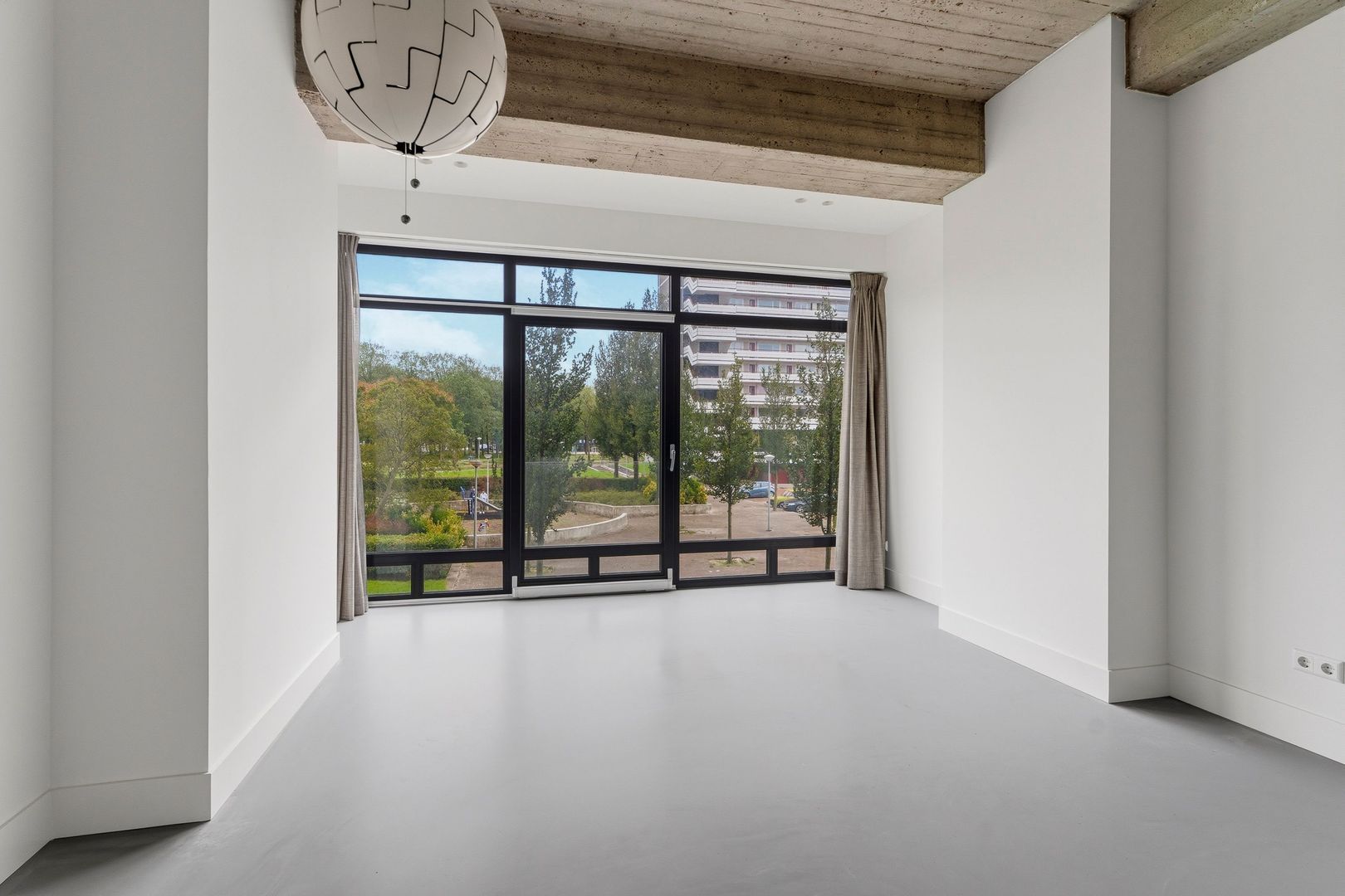 Burgemeester Hogguerstraat 789 D, Amsterdam foto-1 blur