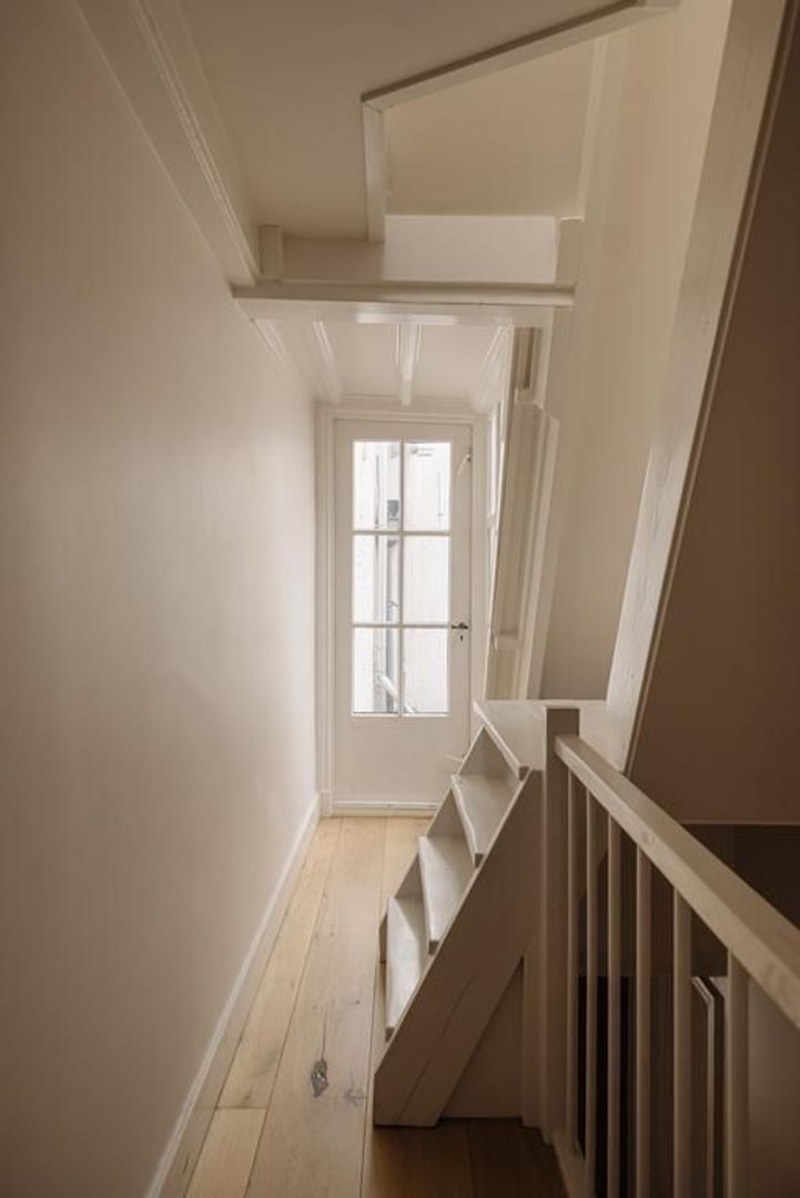 Nieuwezijds Voorburgwal 159 B, Amsterdam foto-25 blur