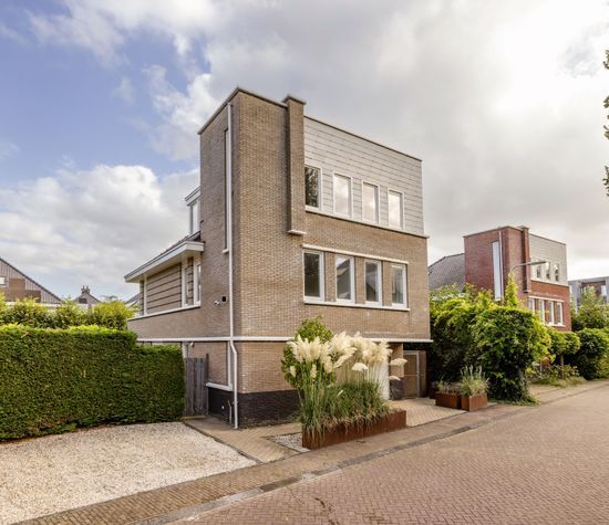 Ooievaarlaan 4, Heemstede