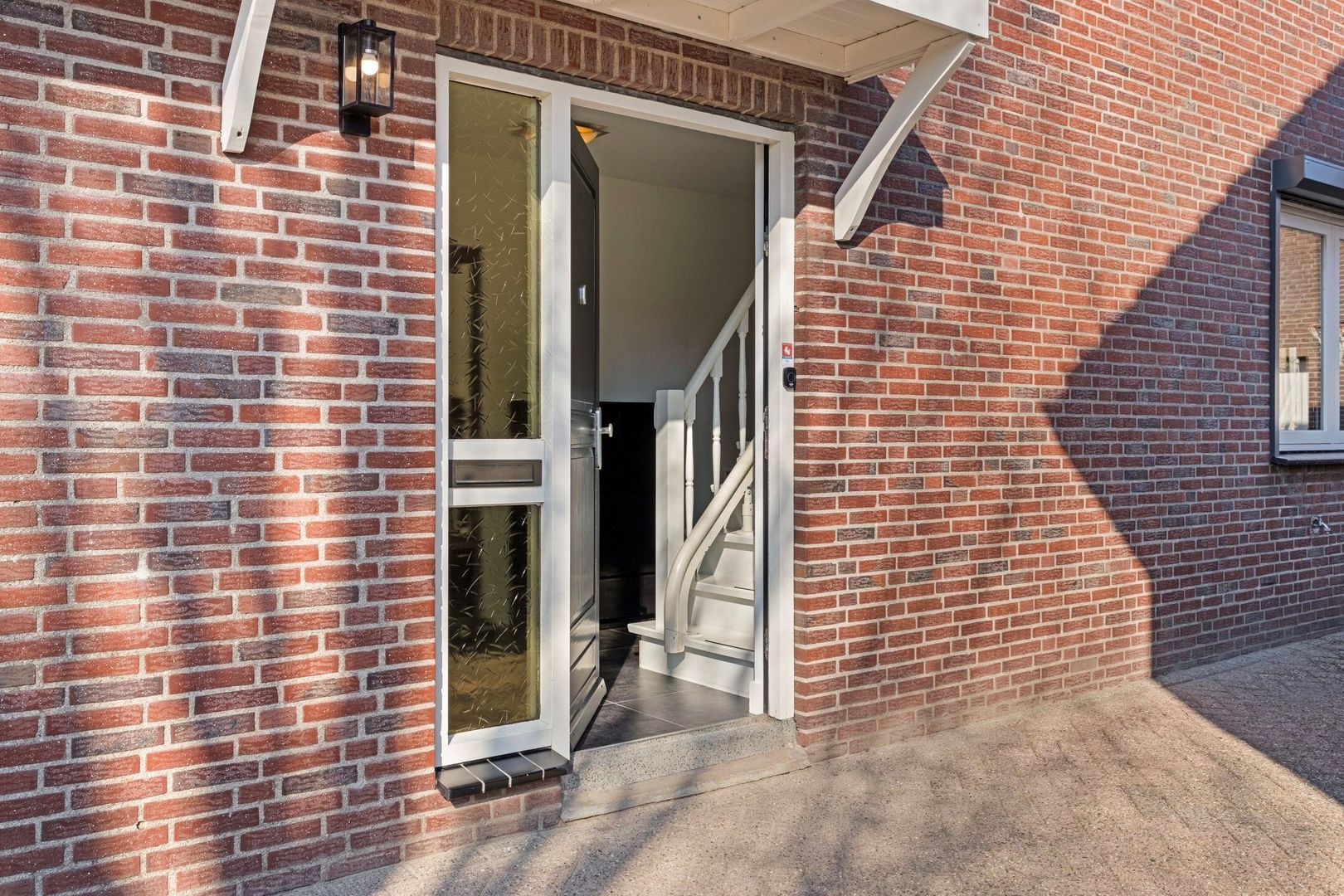 Baronielaan 44, Alphen foto-2