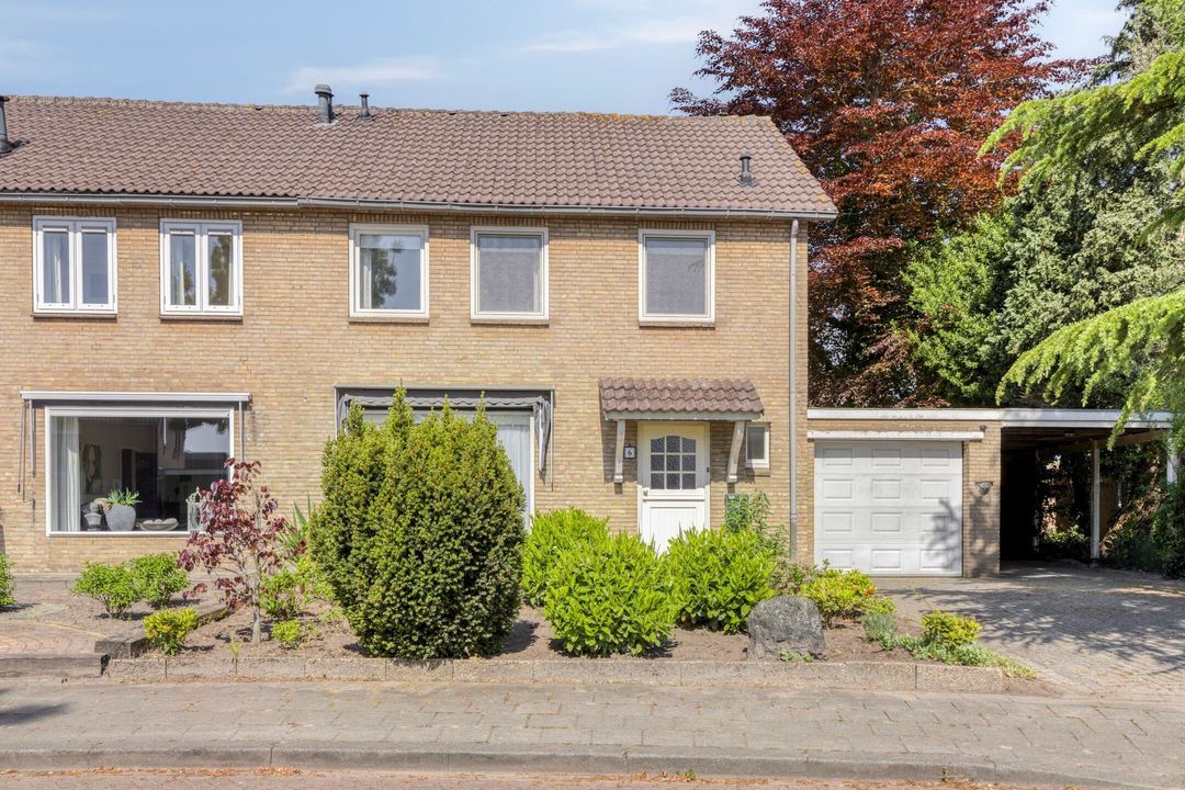 Kinderbeemd 6, Chaam