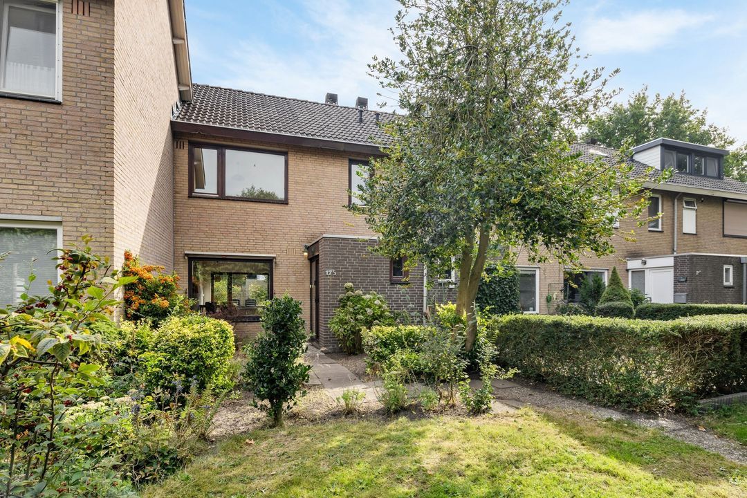Klaroenring 175, Etten-Leur
