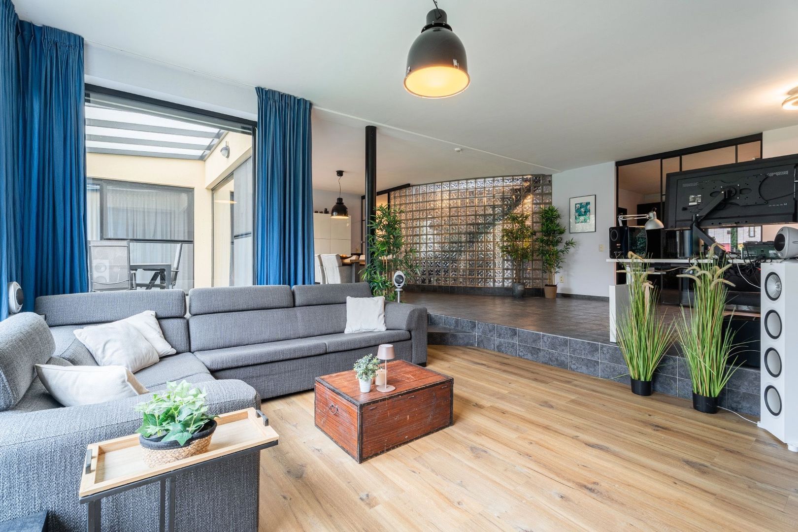 Huzenblek 51, Ravels foto-3