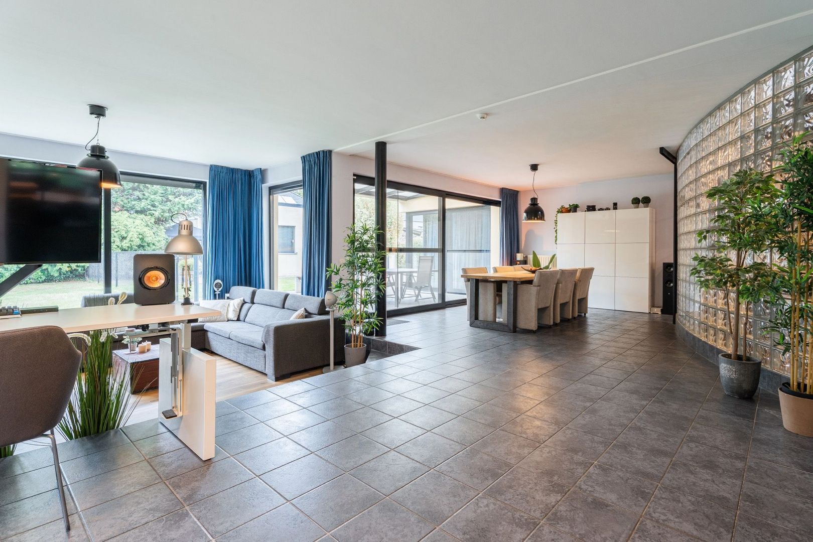 Huzenblek 51, Ravels foto-8