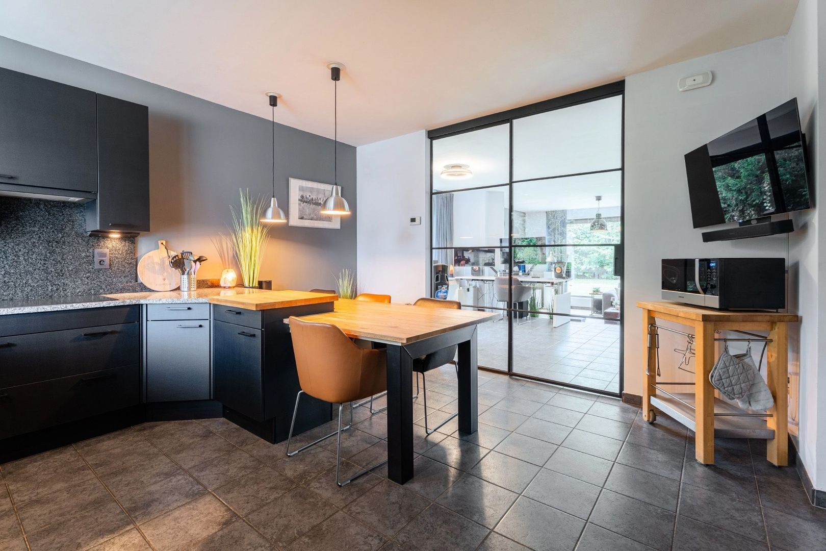 Huzenblek 51, Ravels foto-14