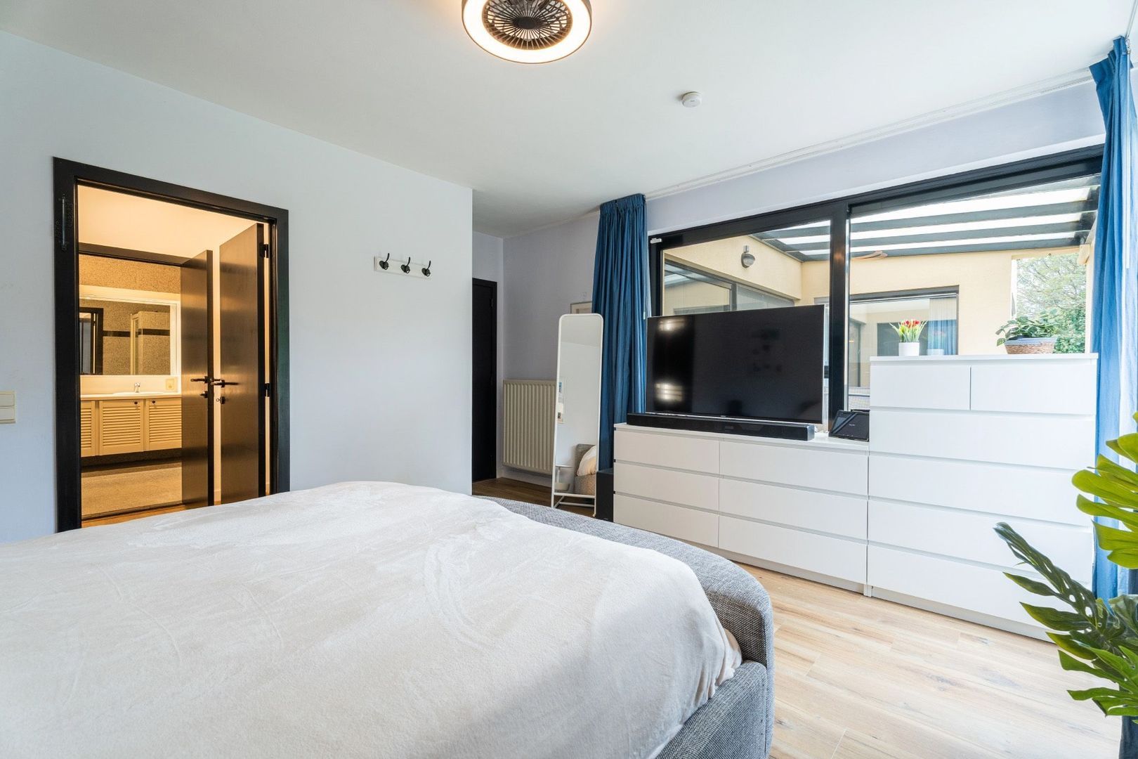 Huzenblek 51, Ravels foto-23