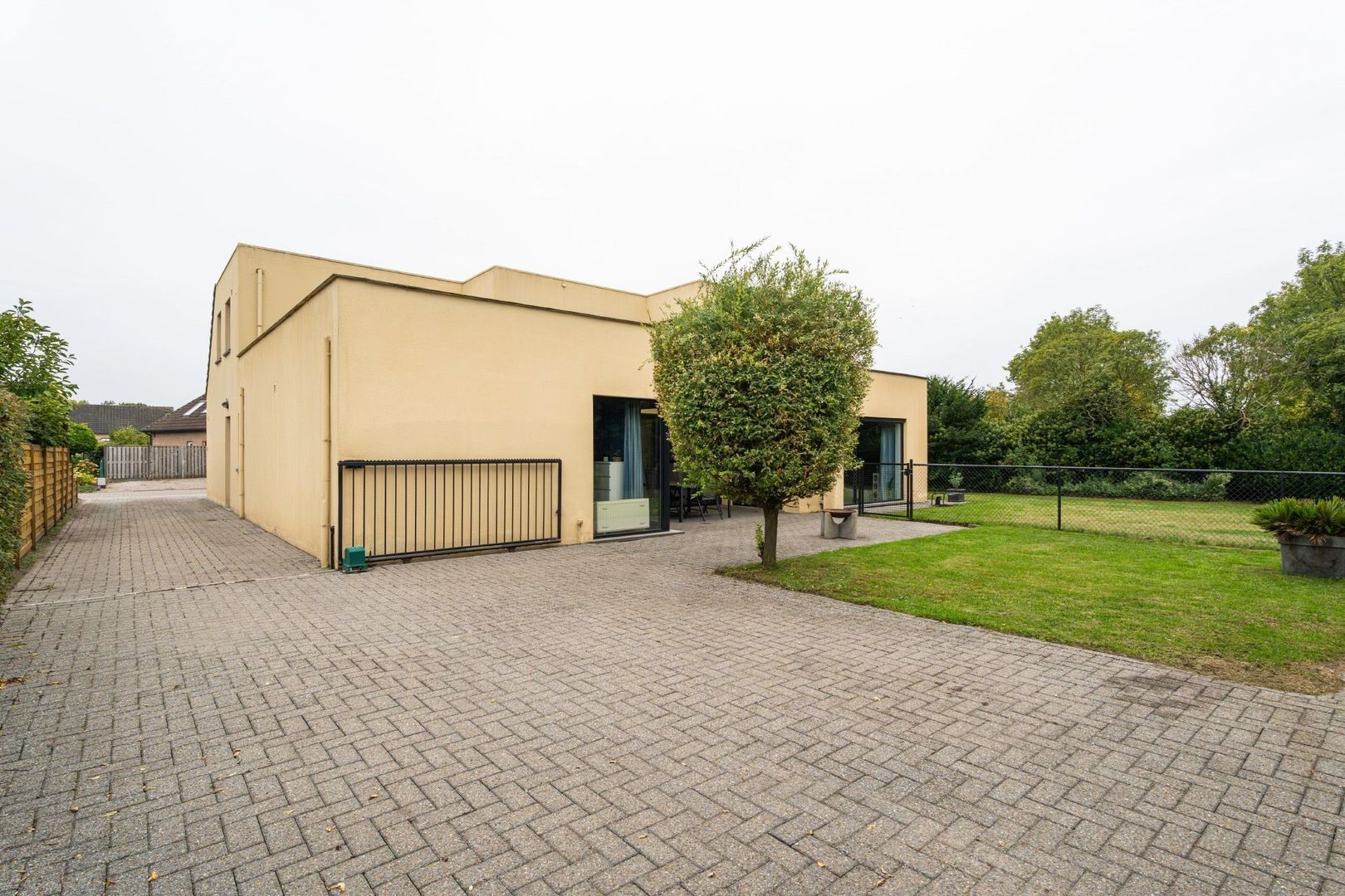 Huzenblek 51, Ravels foto-47