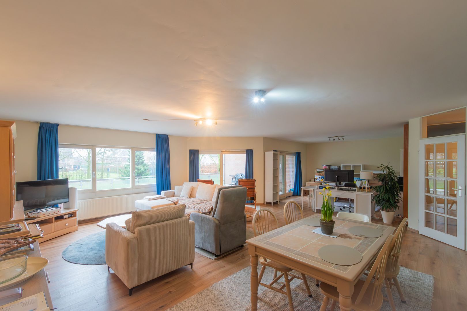 Pater Vinckxhof 8-b1, Baarle-Hertog foto-3