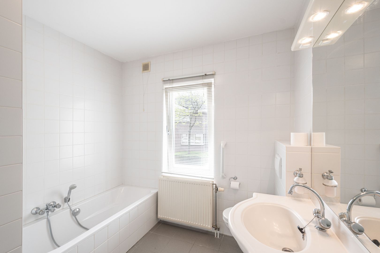 Pater Vinckxhof 8-b1, Baarle-Hertog foto-21