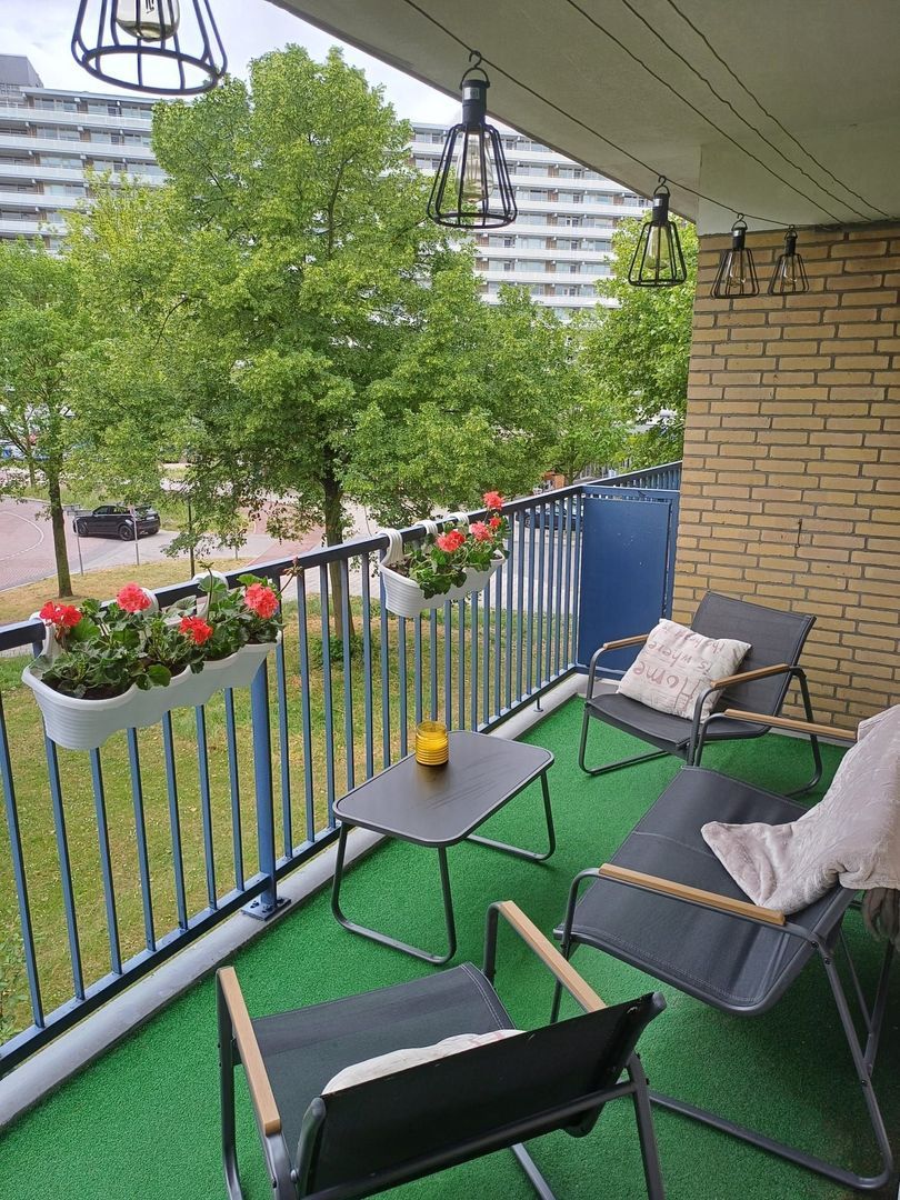 Rossinistraat 37, Schiedam foto-22 blur