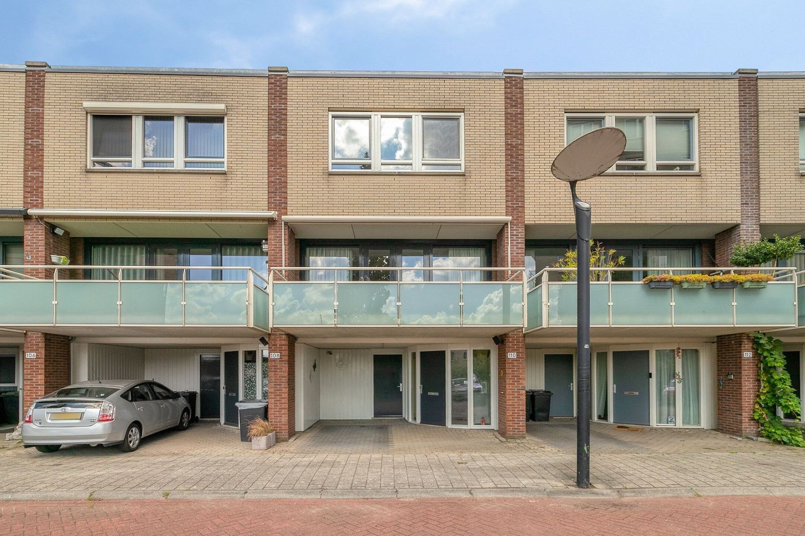 Joop Den Uyllaan 110, Schiedam foto-0 blur
