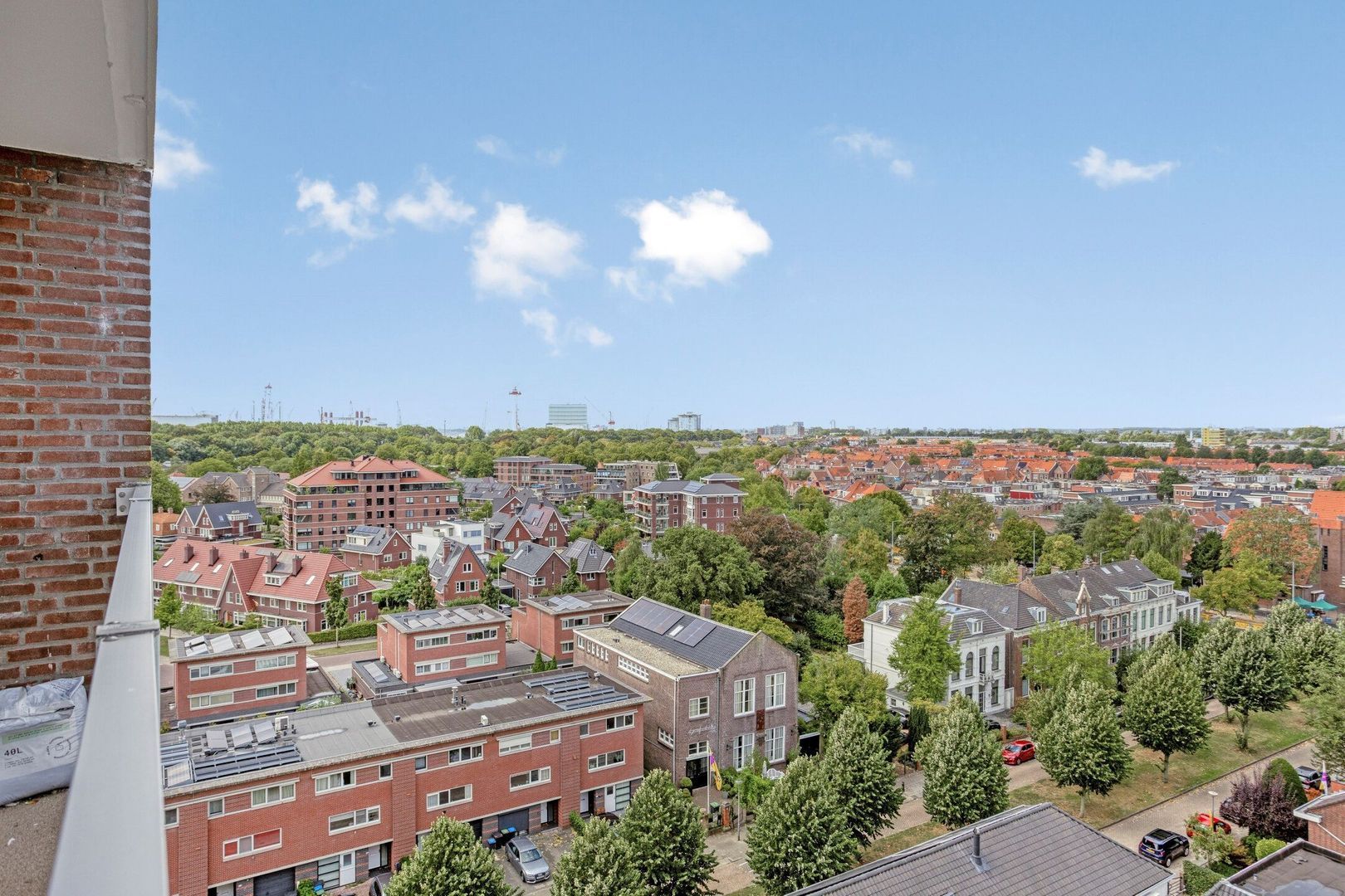 Over De Vesten 123, Schiedam foto-14 blur