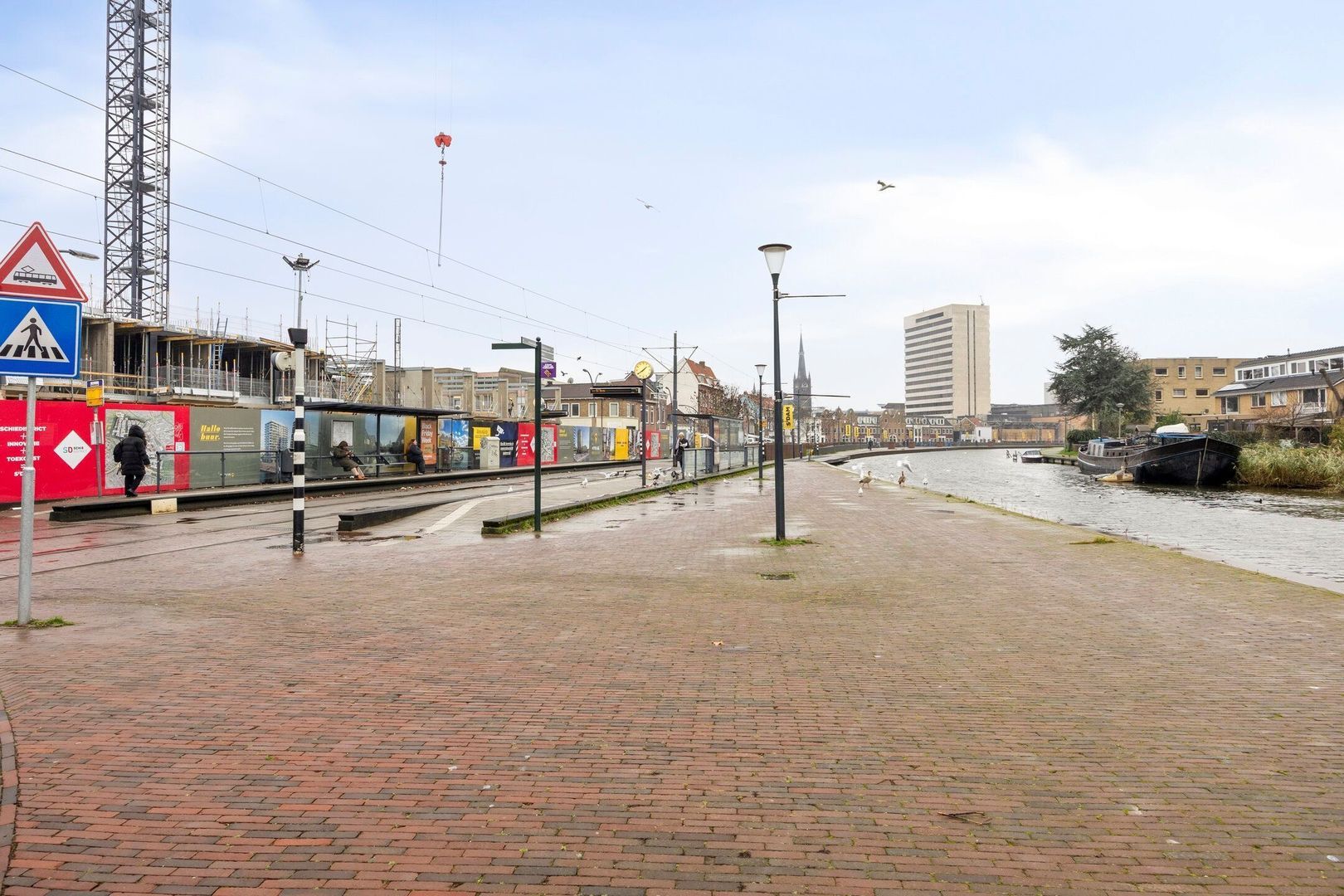 Stationsplein 6 K8, Schiedam foto-18 blur