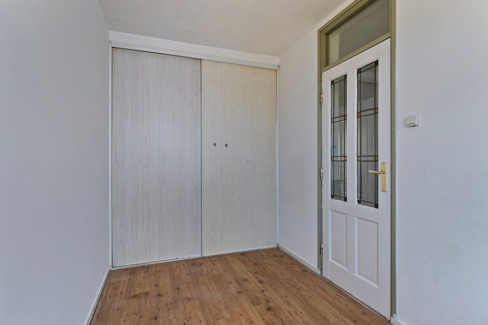 Bart Verhallenplein 45, Schiedam foto-13 blur