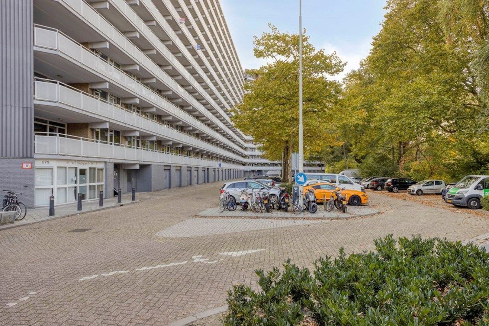 Chopinplein 228, Schiedam foto-2 blur