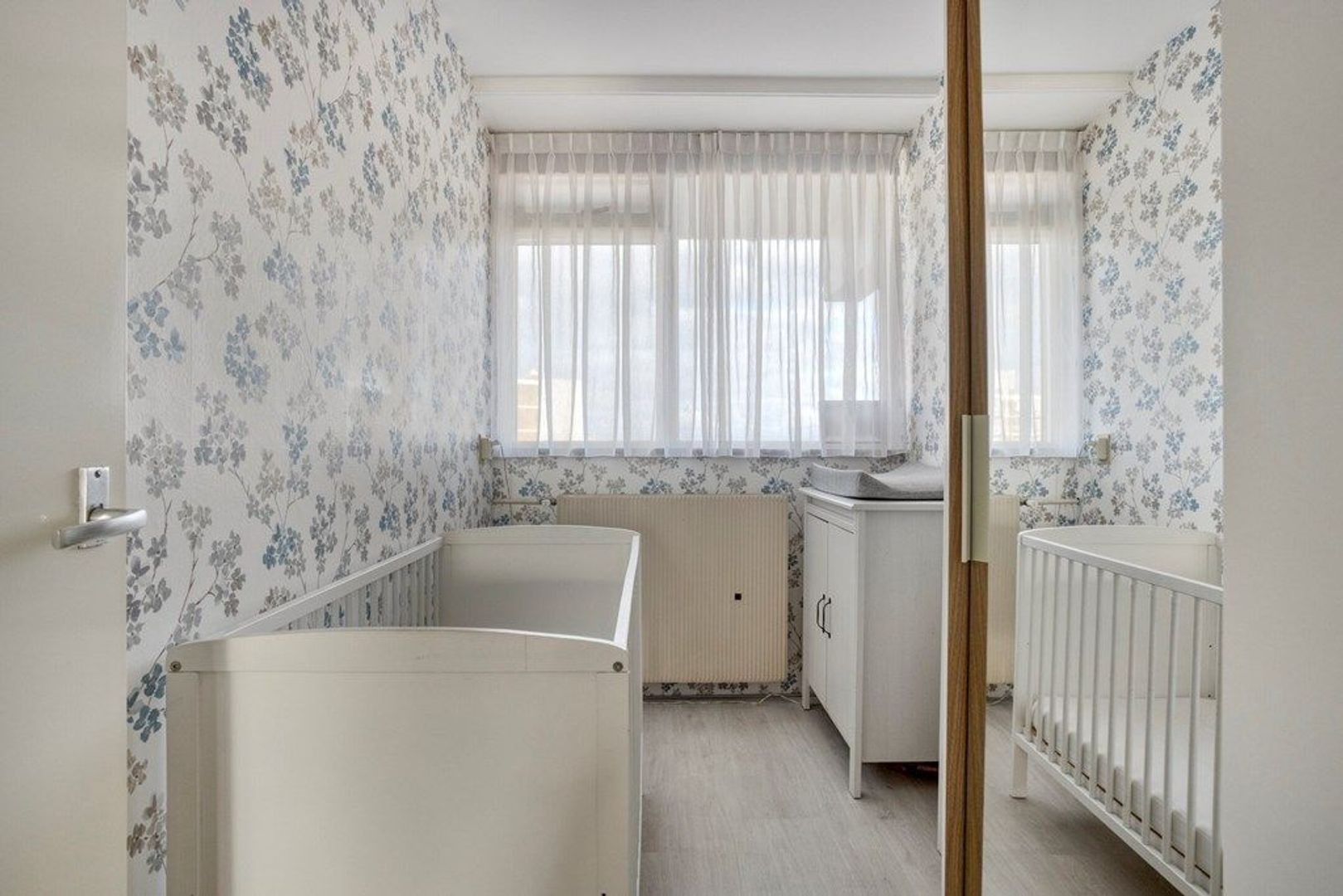 Chopinplein 228, Schiedam foto-24 blur