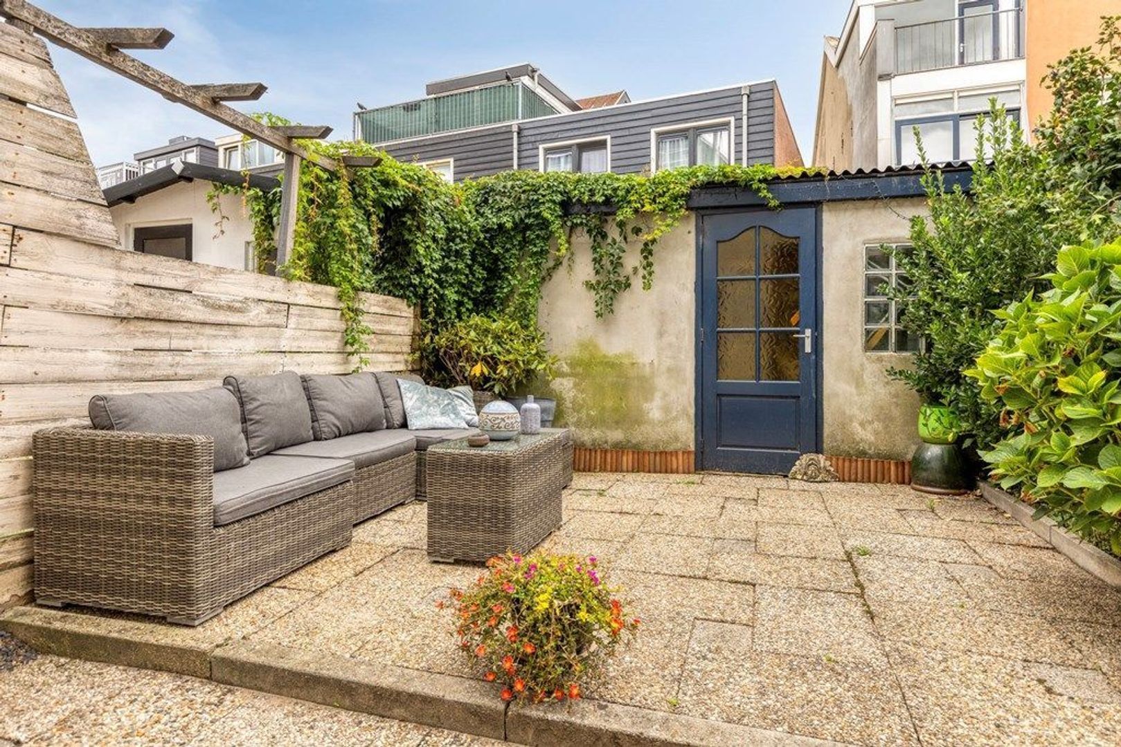 Nieuwe Maasstraat 48, Schiedam foto-28 blur