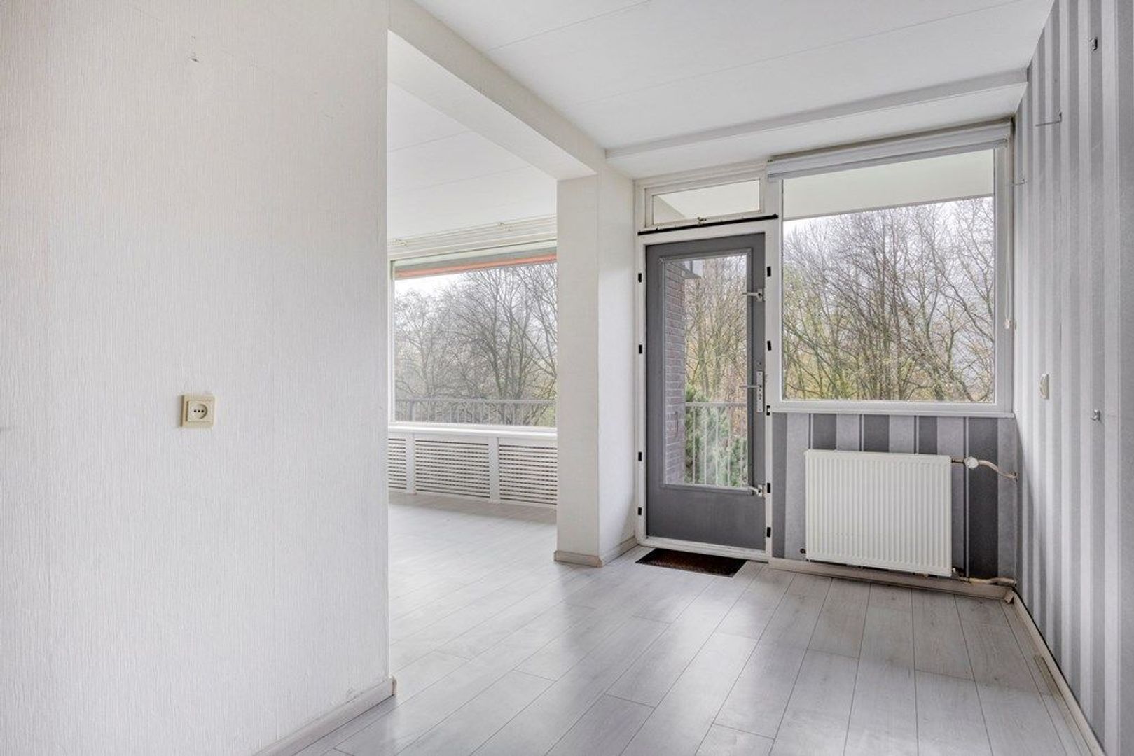 Chopinplein 120, Schiedam foto-10 blur