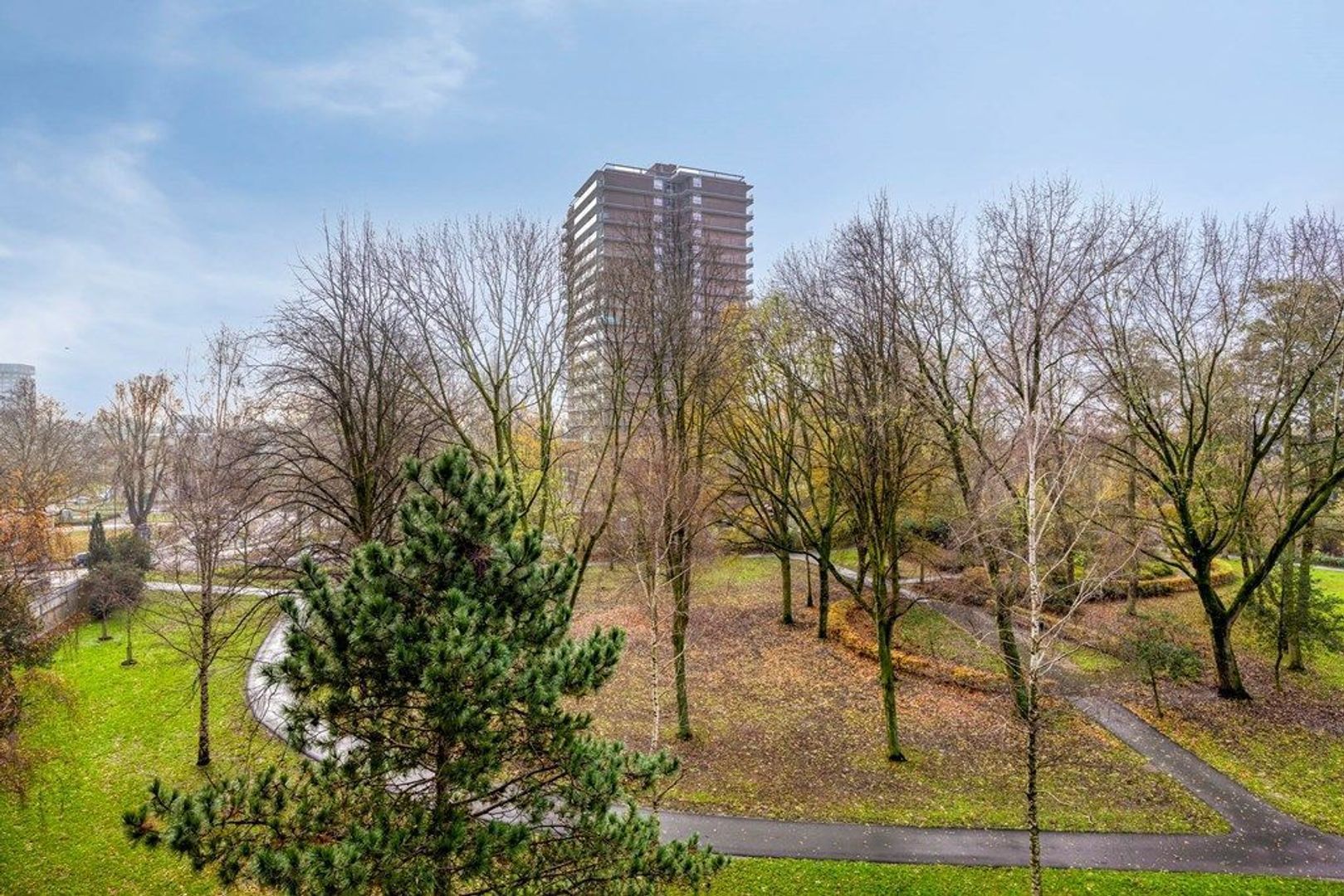 Chopinplein 120, Schiedam foto-30 blur