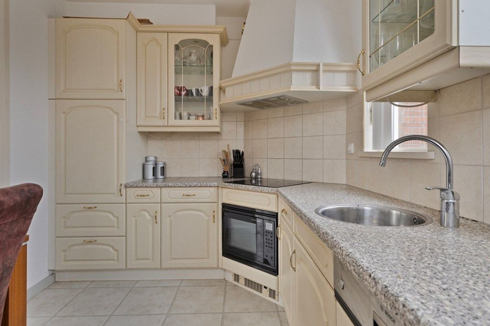 De Snoekbaars 29, Bergschenhoek foto-12 blur