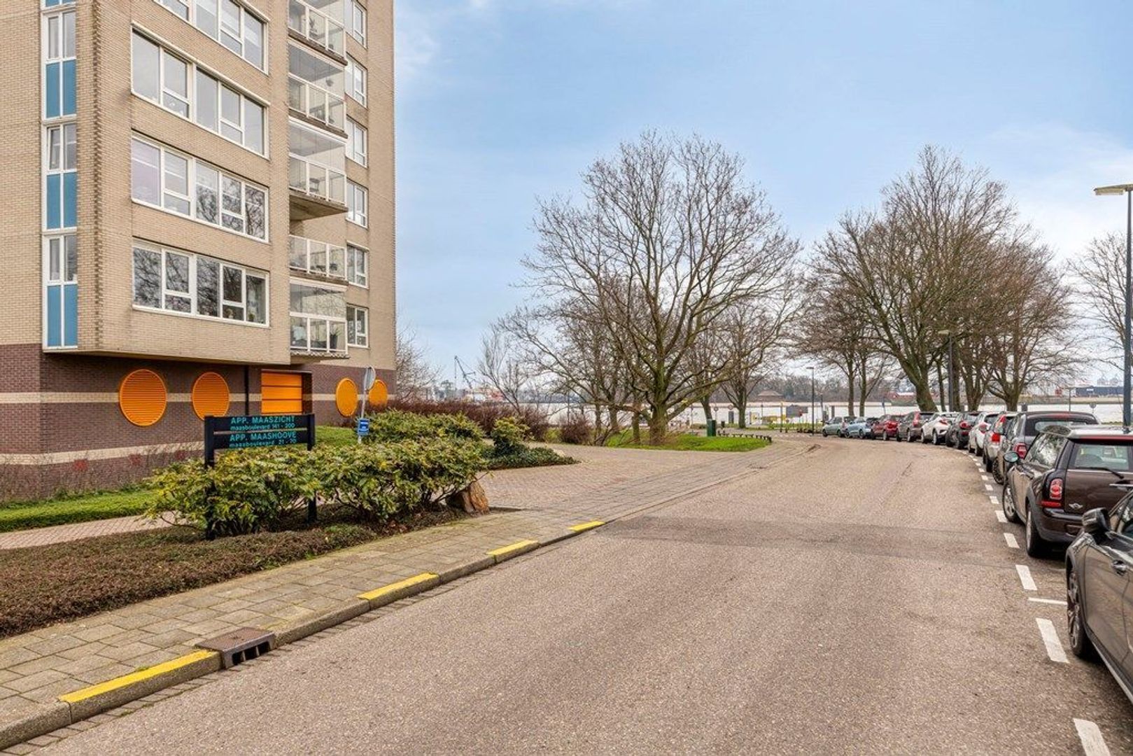 Maasboulevard 145, Schiedam foto-4 blur