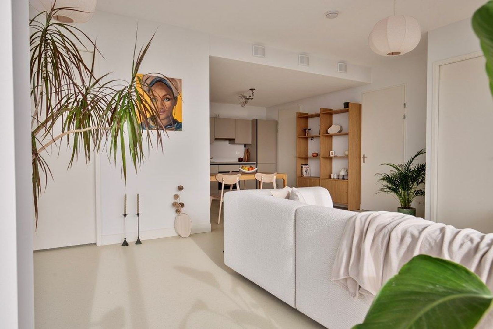 Stationsplein 6 M9, Schiedam foto-14 blur