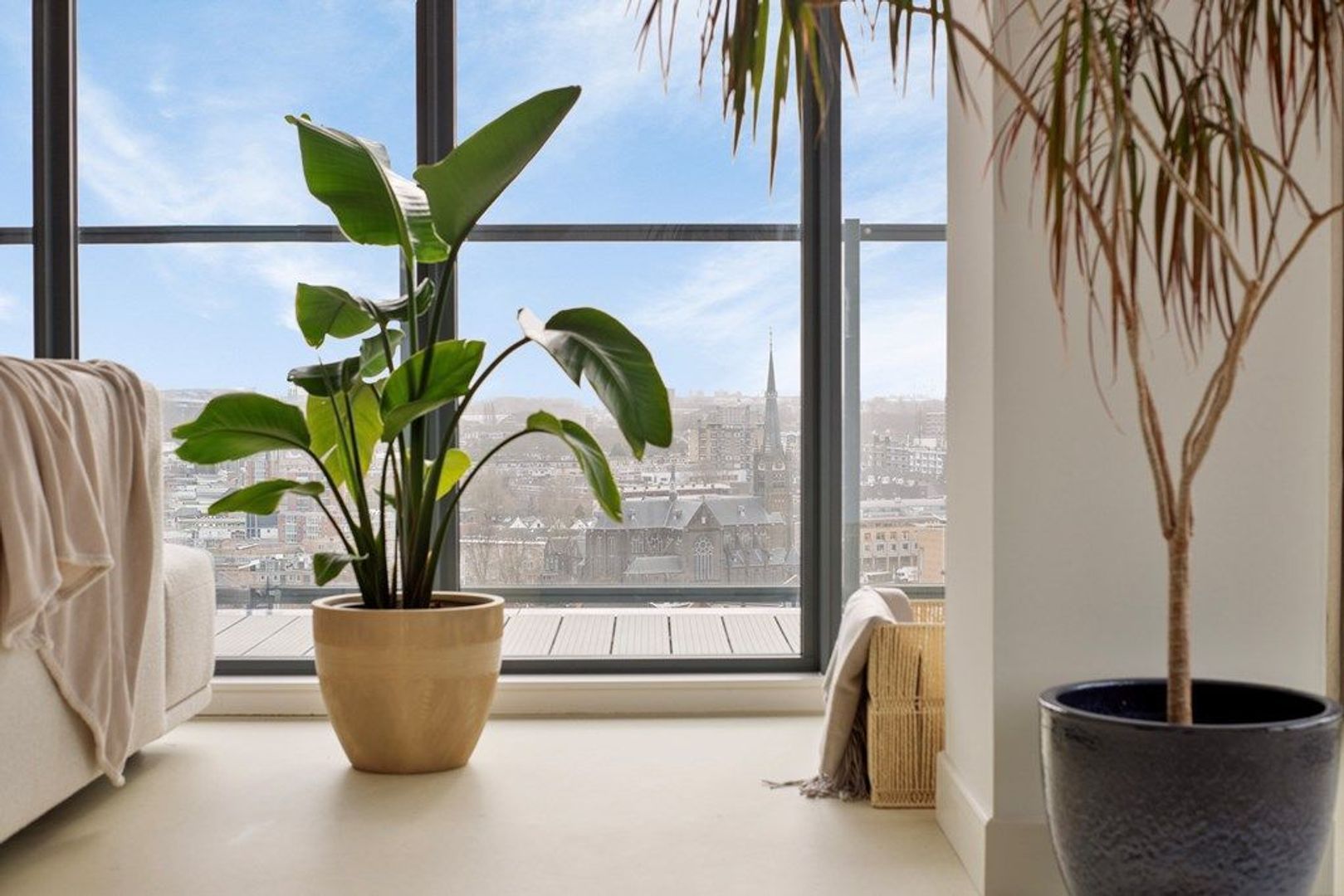 Stationsplein 6 M9, Schiedam foto-22 blur