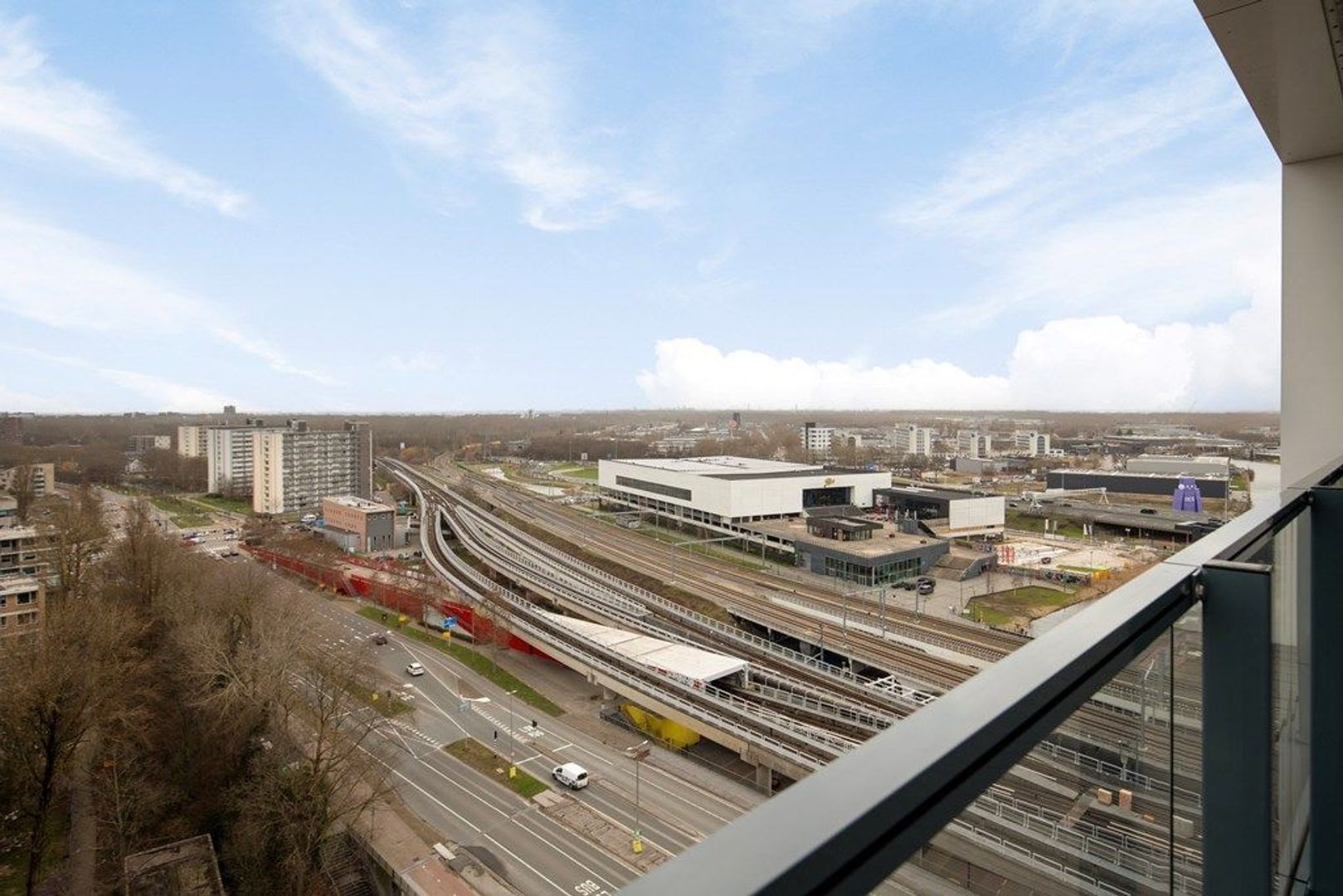 Stationsplein 6 M9, Schiedam foto-35 blur