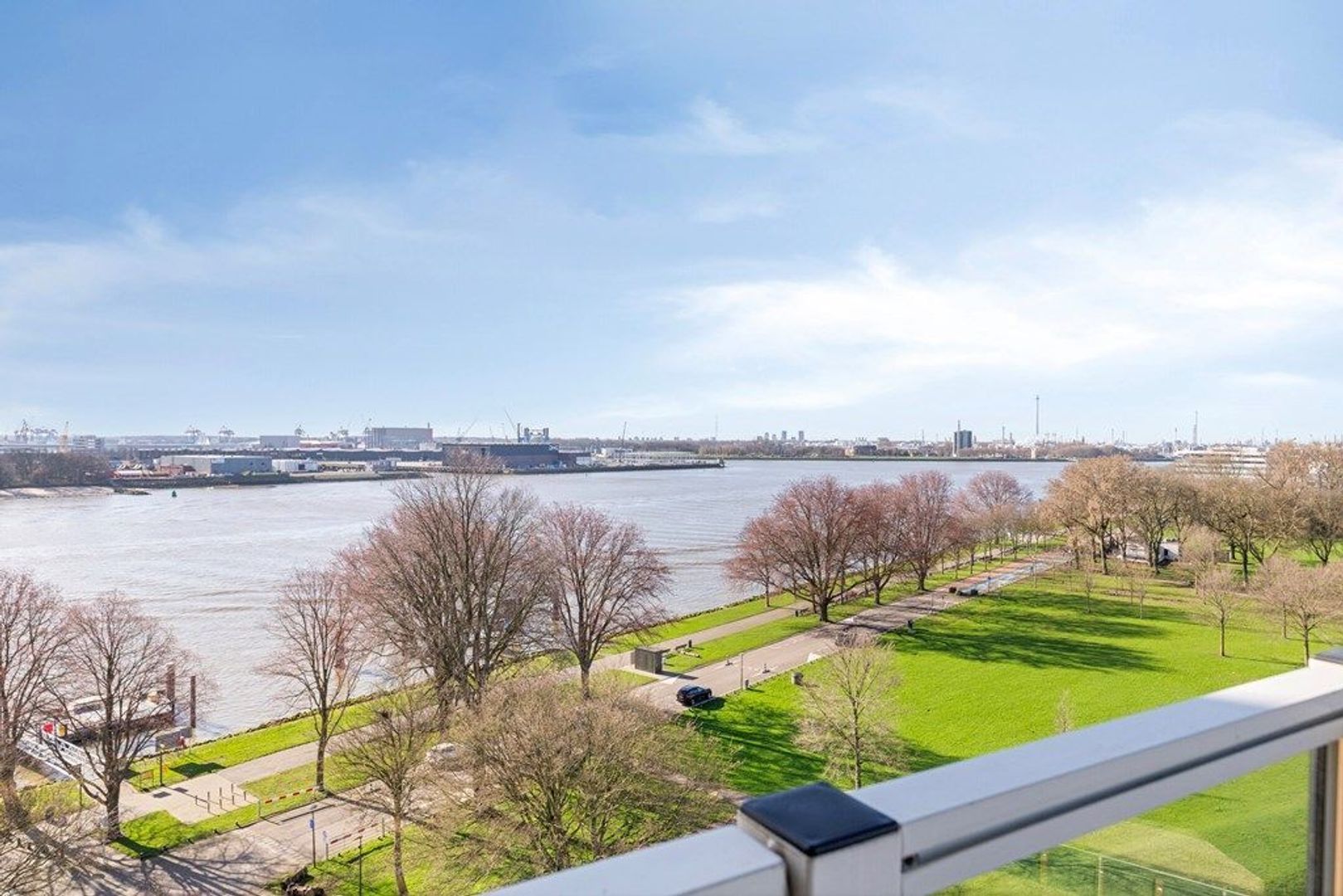 Maasboulevard 185, Schiedam foto-16 blur