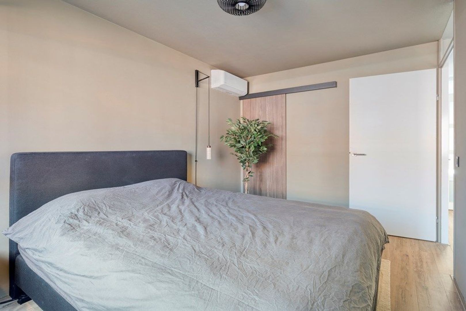 Hoofdvaart 2, Schiedam foto-19 blur