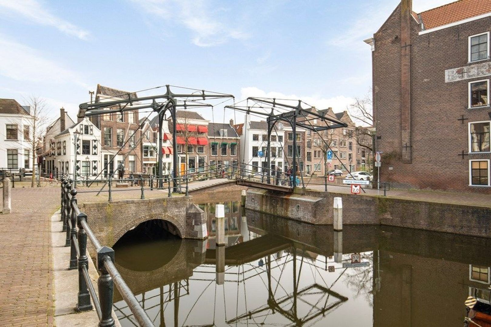 Dam 21, Schiedam foto-50 blur