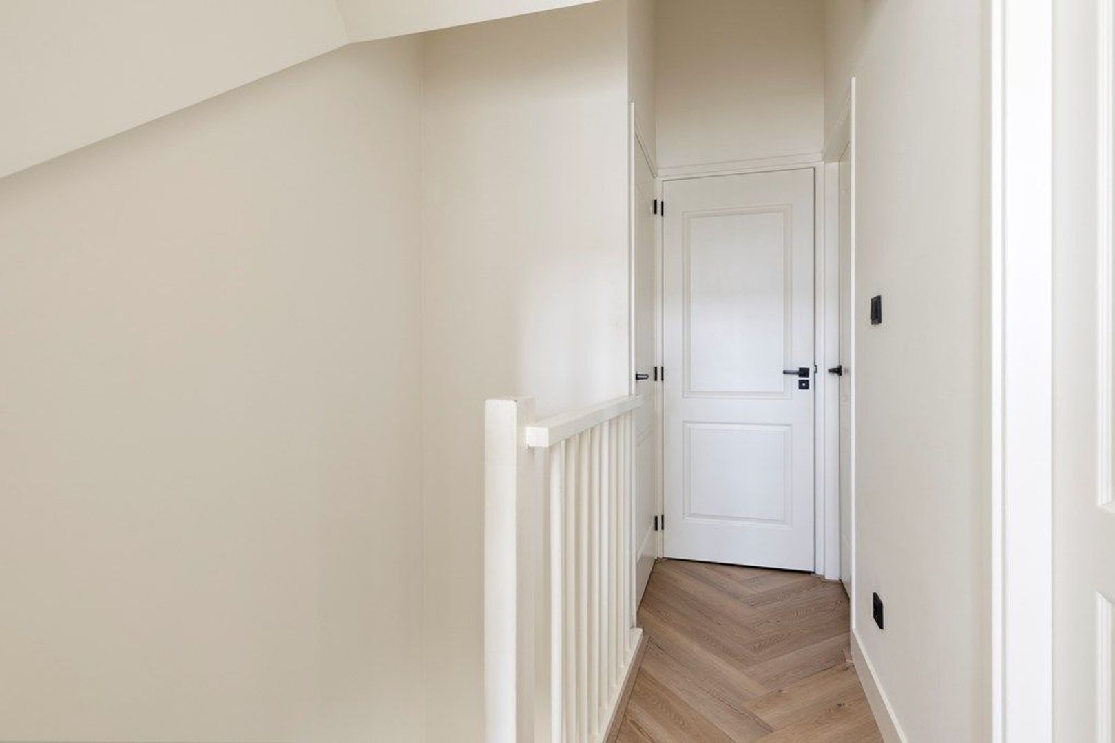 Strijensestraat 8, Schiedam foto-22 blur