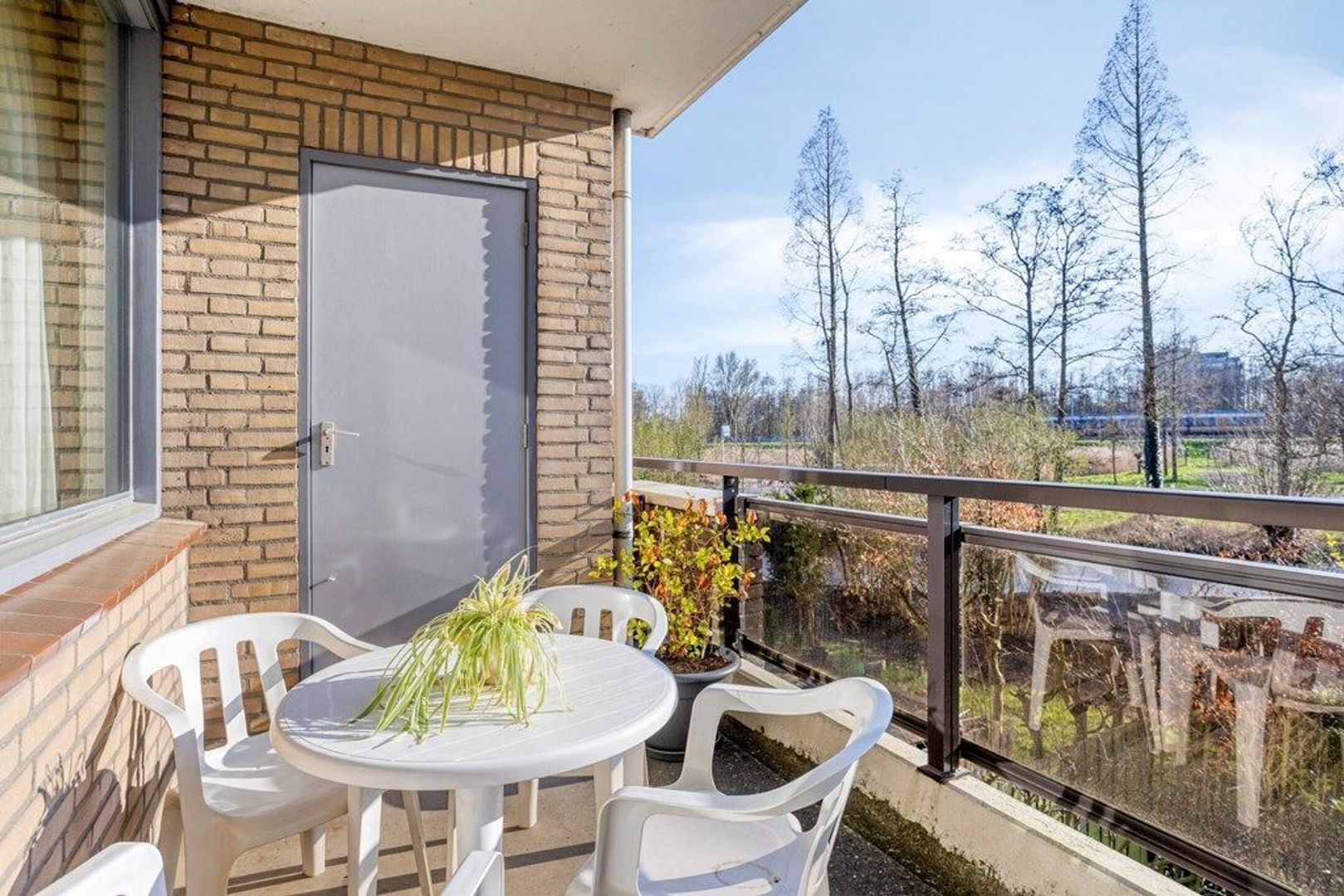 Anna Van Hensbeeksingel 133, Gouda foto-3 blur