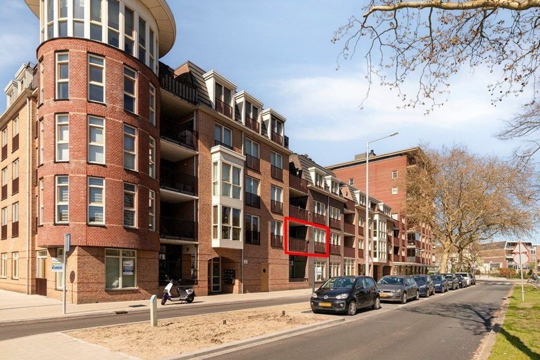 Burgemeester Knappertlaan 16 B, Schiedam