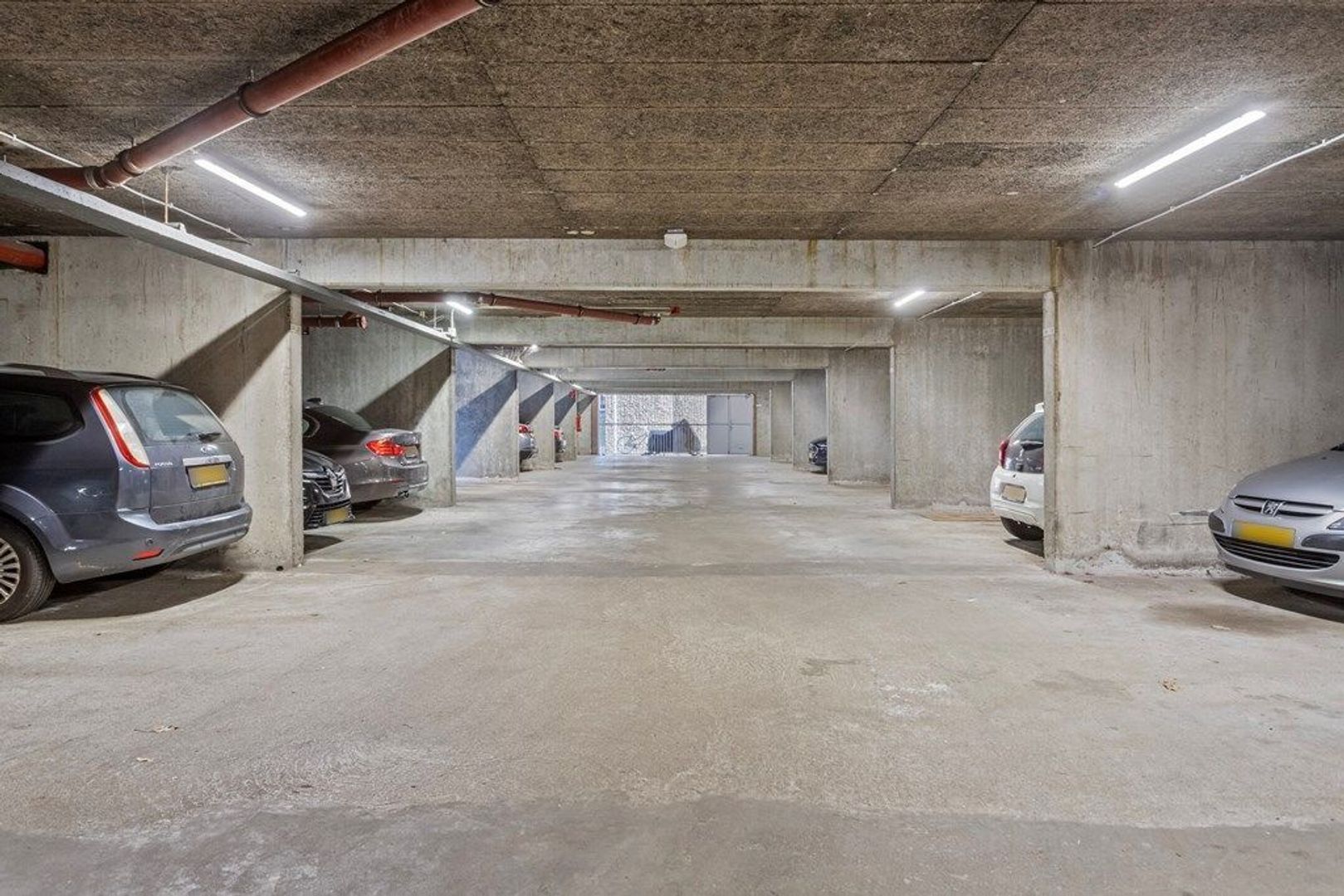 Parkeerplaats Westvest, Schiedam foto-0 blur