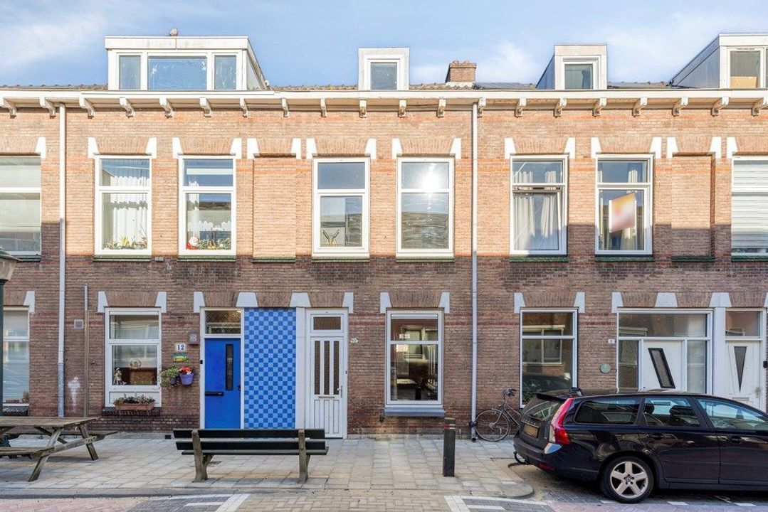 Maasdamsestraat 10, Schiedam