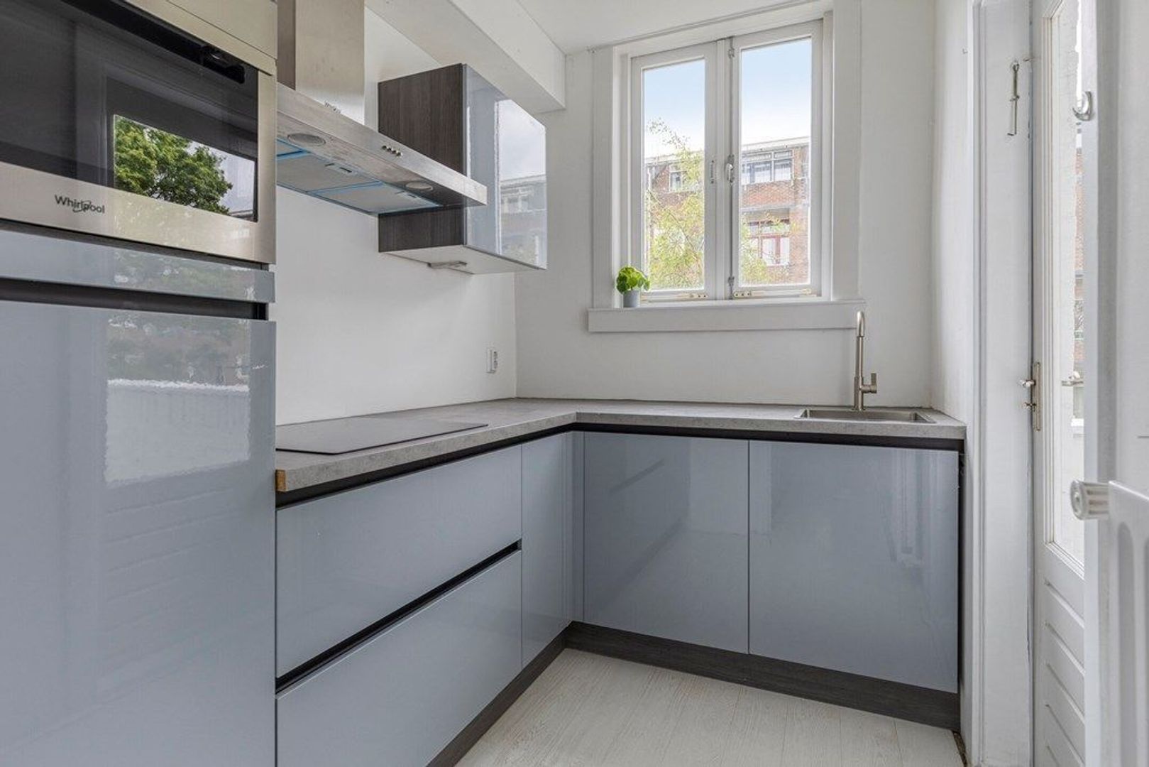 Marconistraat 59 A, Schiedam foto-14 blur